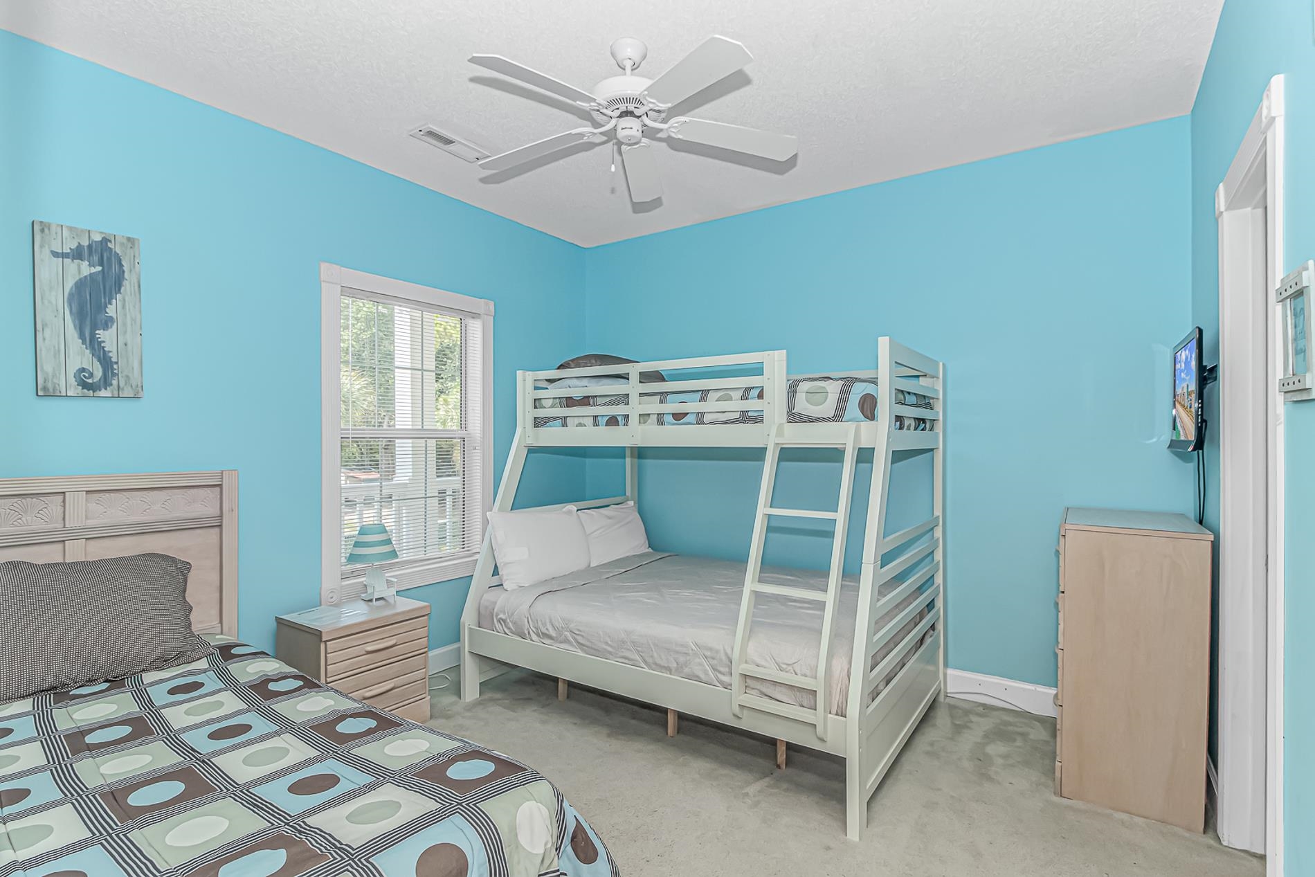 4281 Hibiscus Dr. Property Photo 22