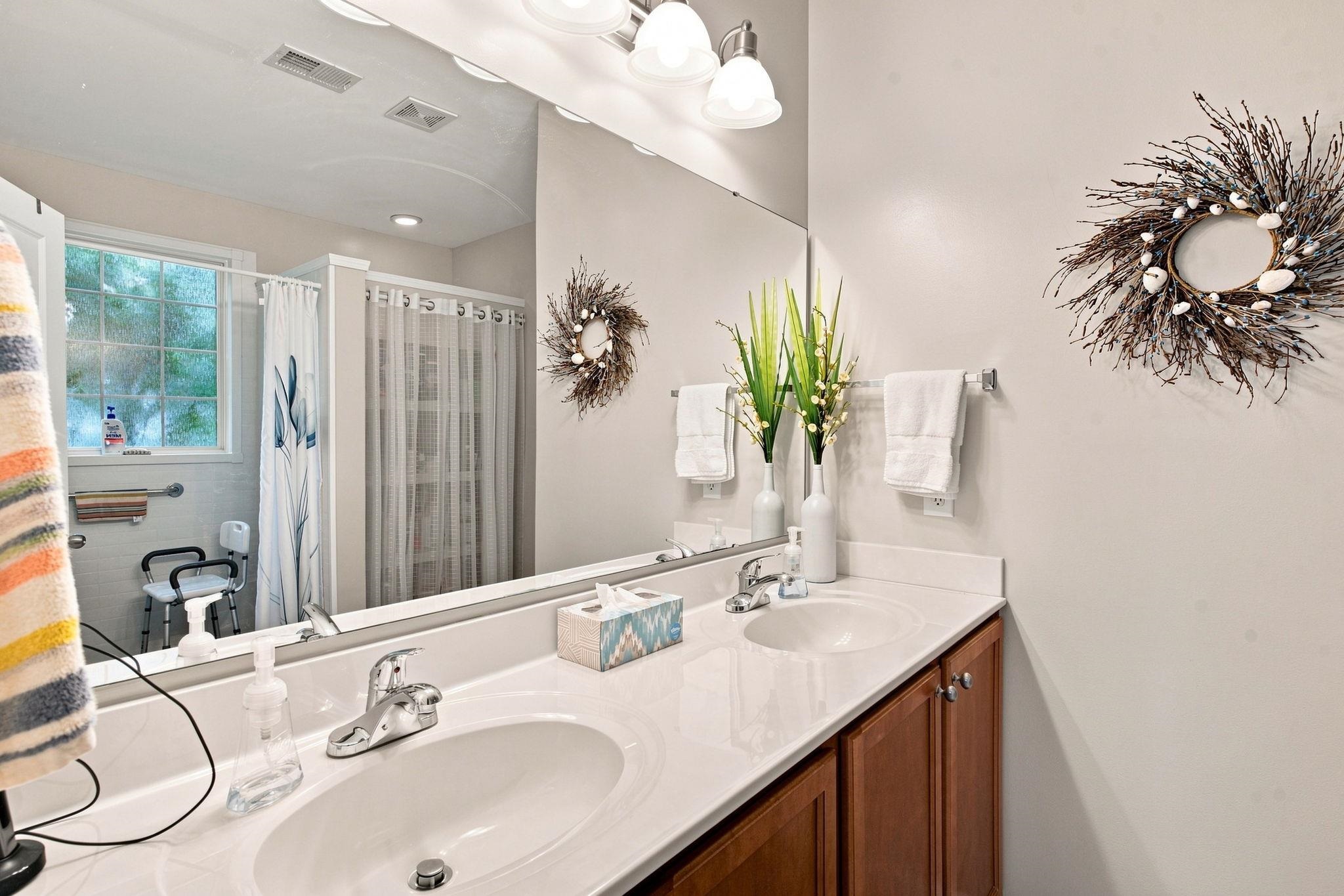 437 Coral Harbor Dr. Property Photo 11