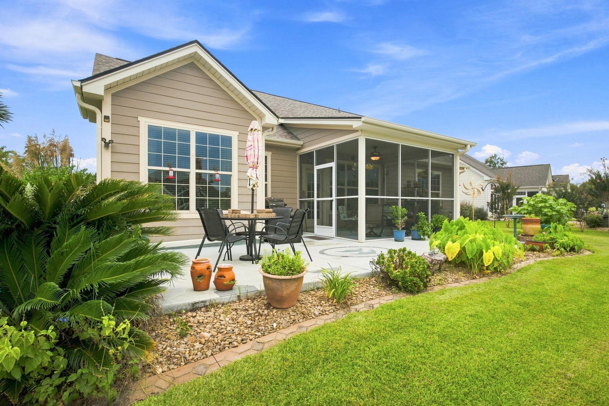437 Coral Harbor Dr. Property Photo 32