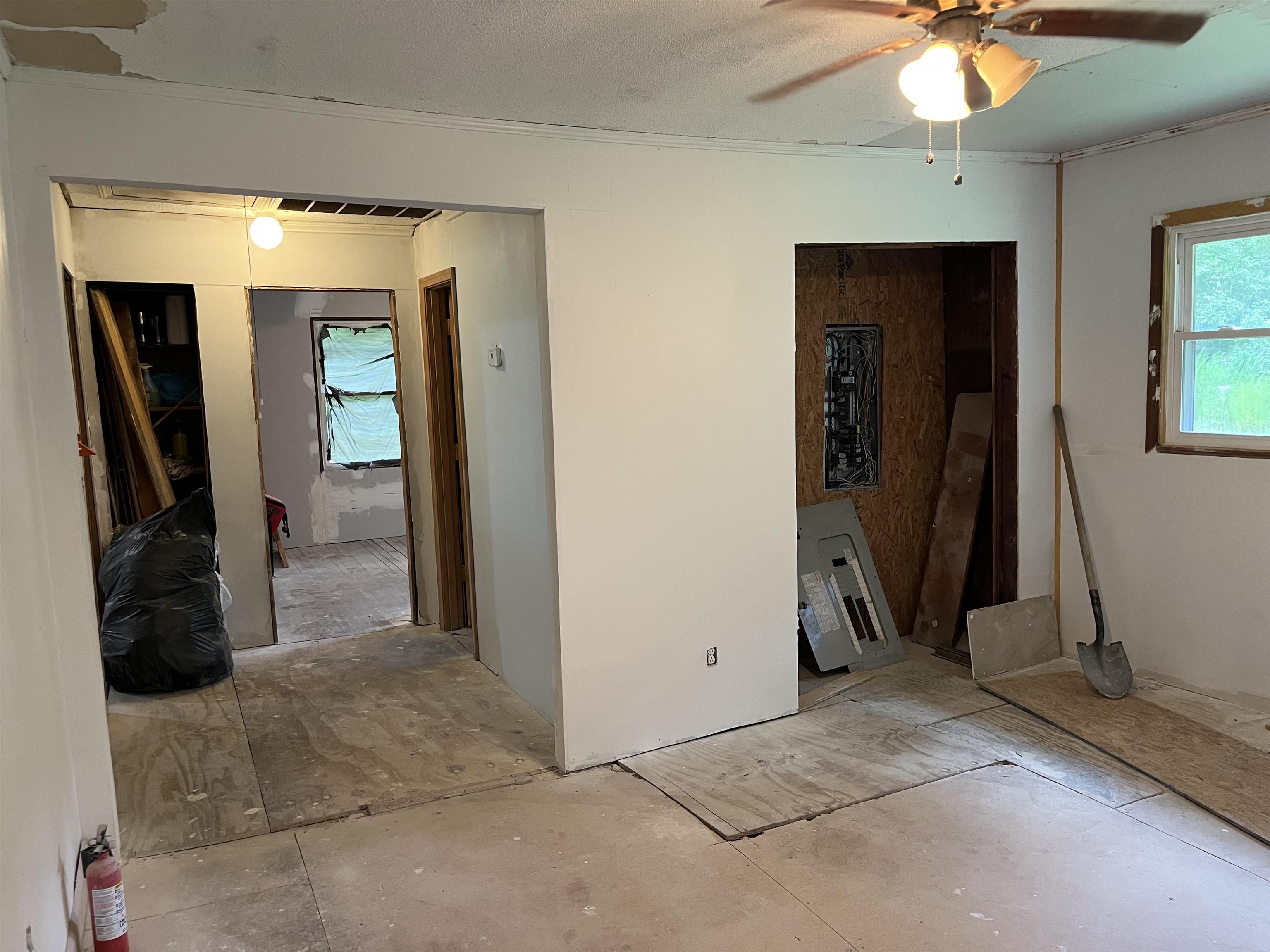 408 Eva Loop Property Photo 16