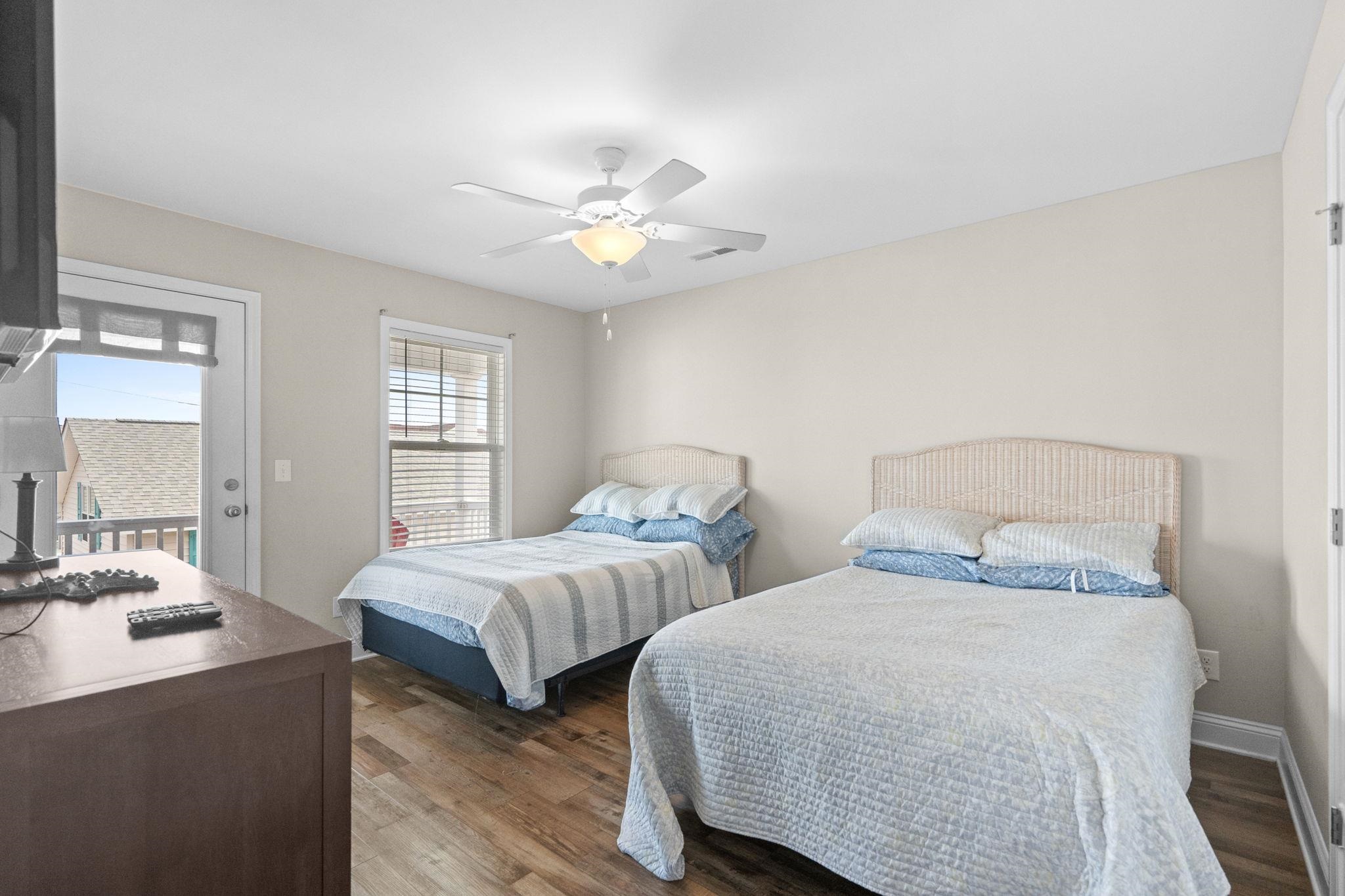 6001 - 1109 S Kings Hwy. Property Photo 43