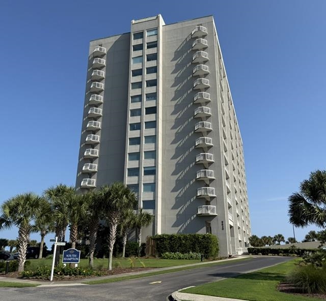 9820 Queensway Blvd. Property Photo 1