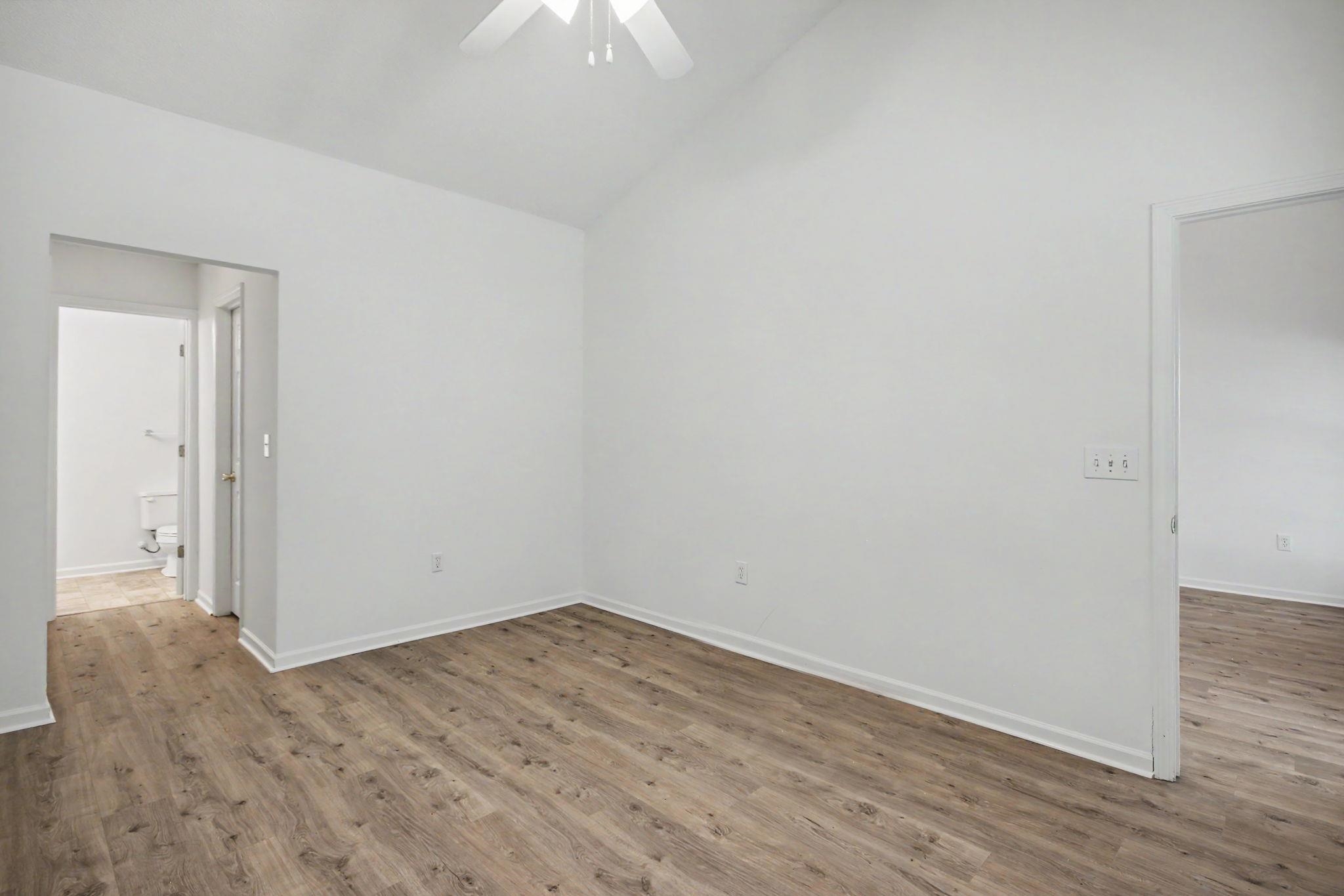 314 Red Rose Blvd. Property Photo 16