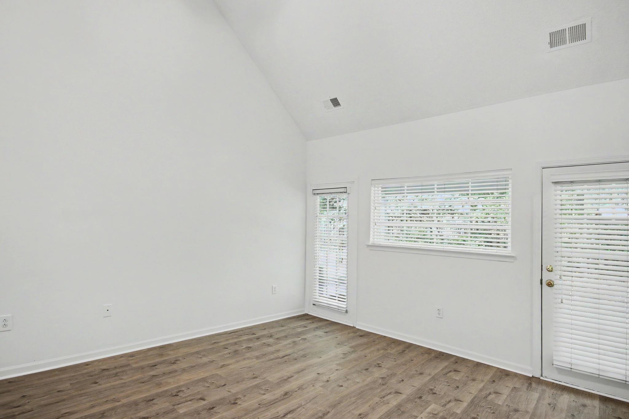 314 Red Rose Blvd. Property Photo 18