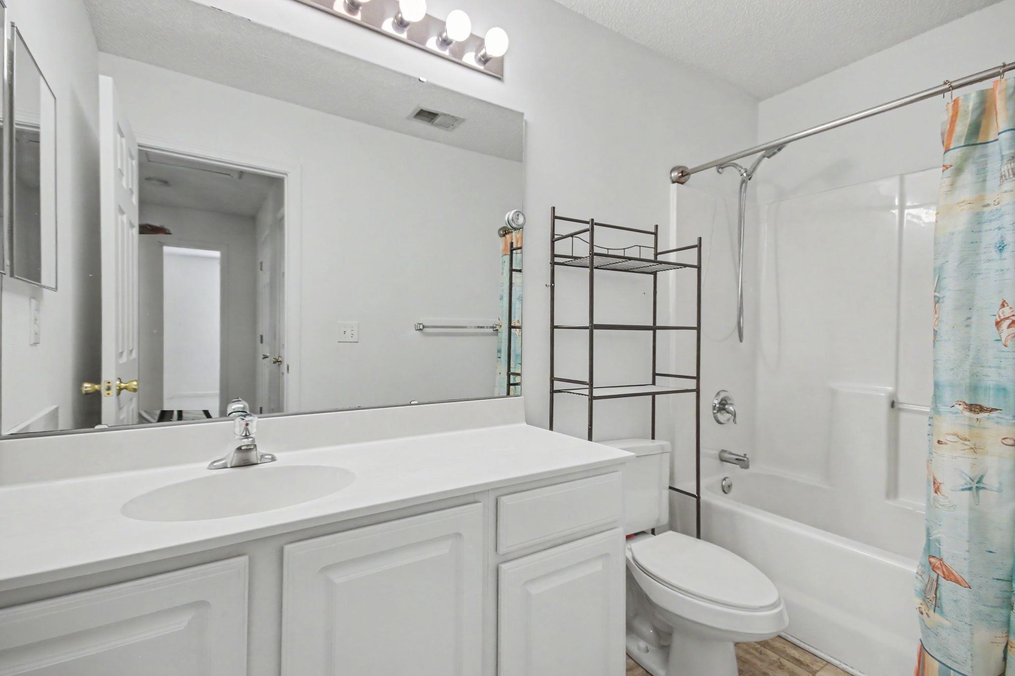 314 Red Rose Blvd. Property Photo 25
