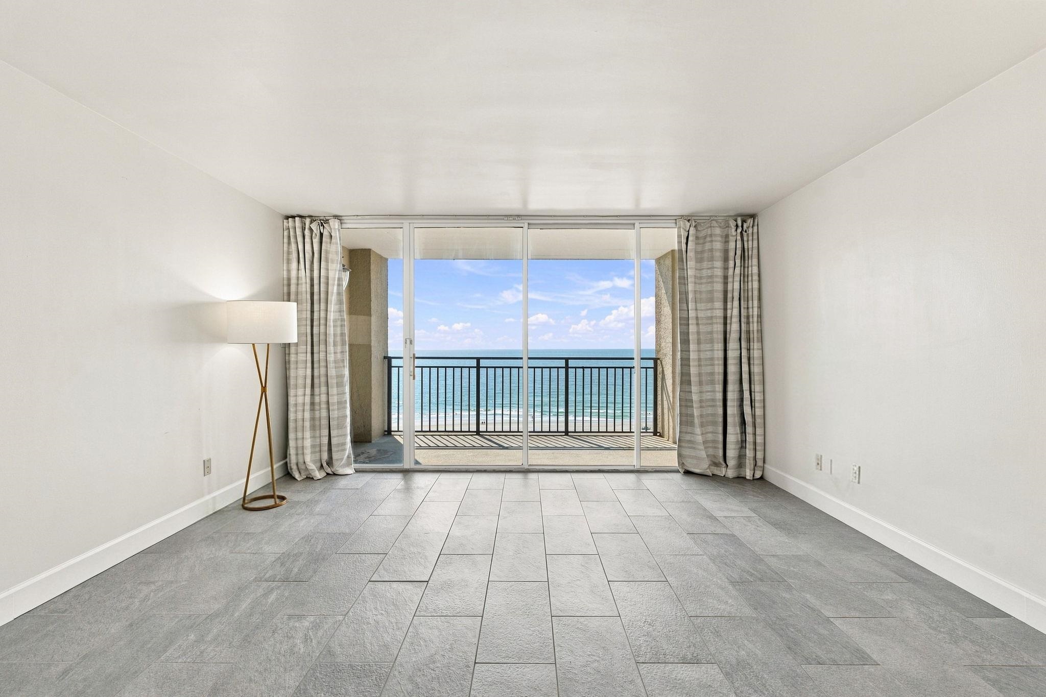 5523 North Ocean Blvd. Property Photo 2