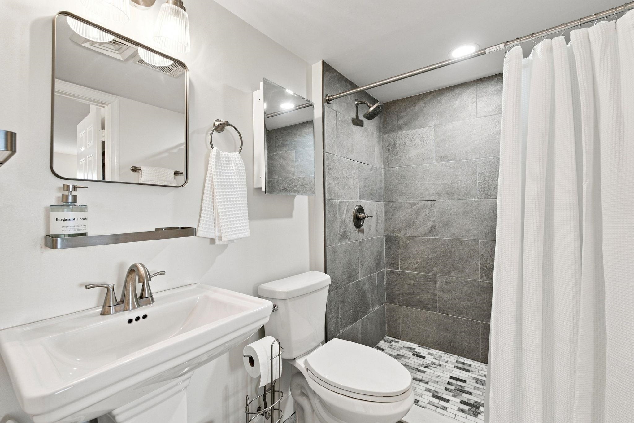5523 North Ocean Blvd. Property Photo 15