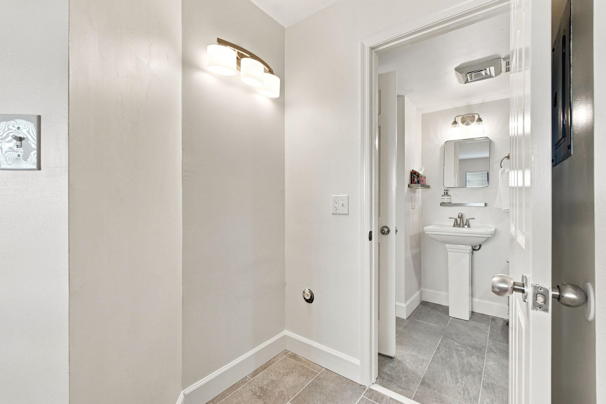 5523 North Ocean Blvd. Property Photo 18