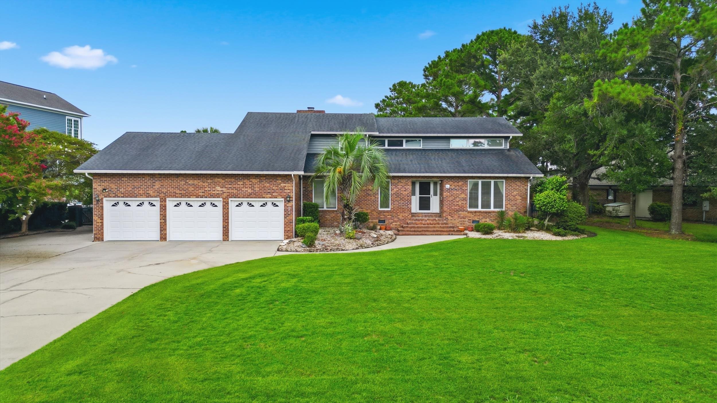 1911 Arundel Rd. Property Photo 2