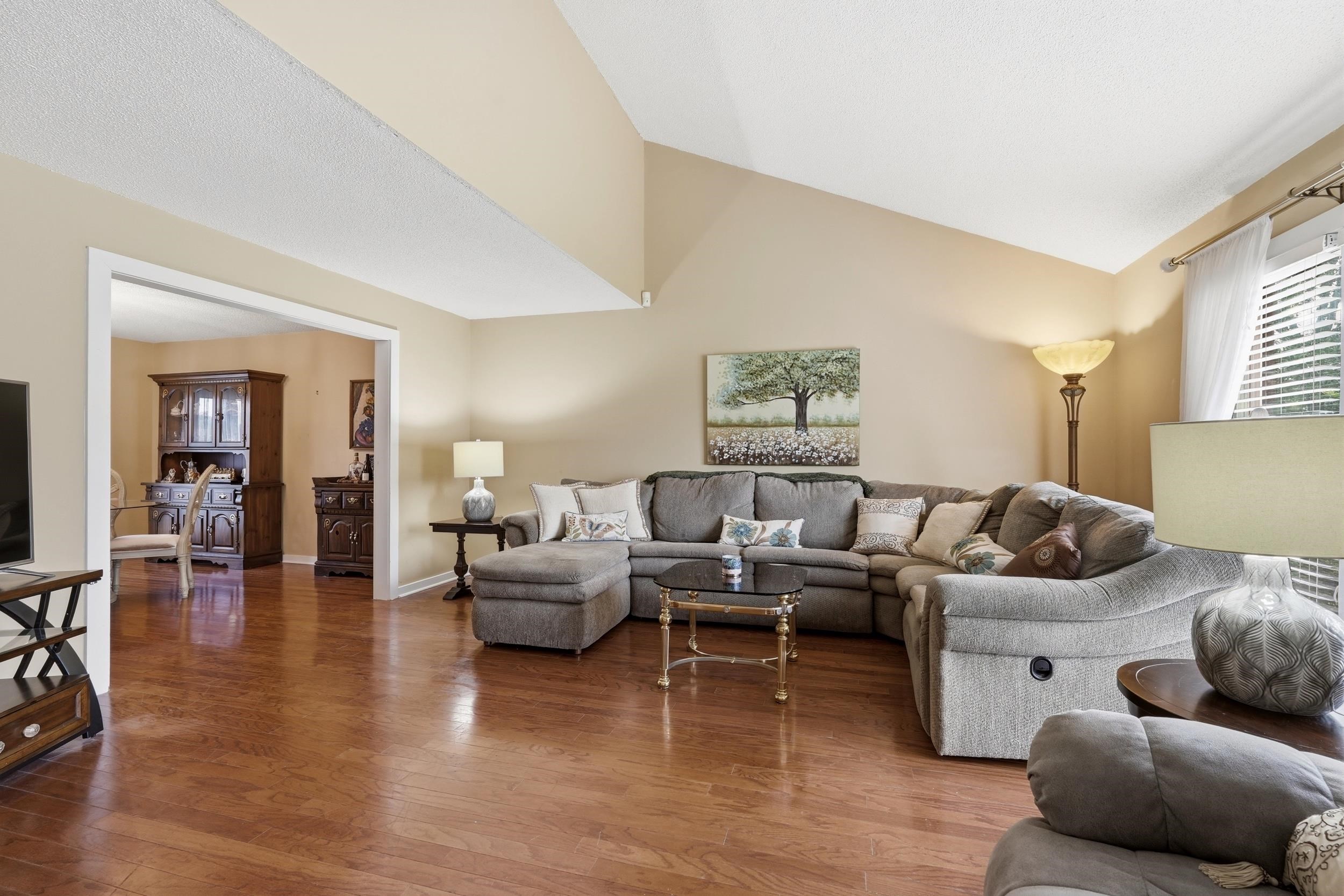 1911 Arundel Rd. Property Photo 5