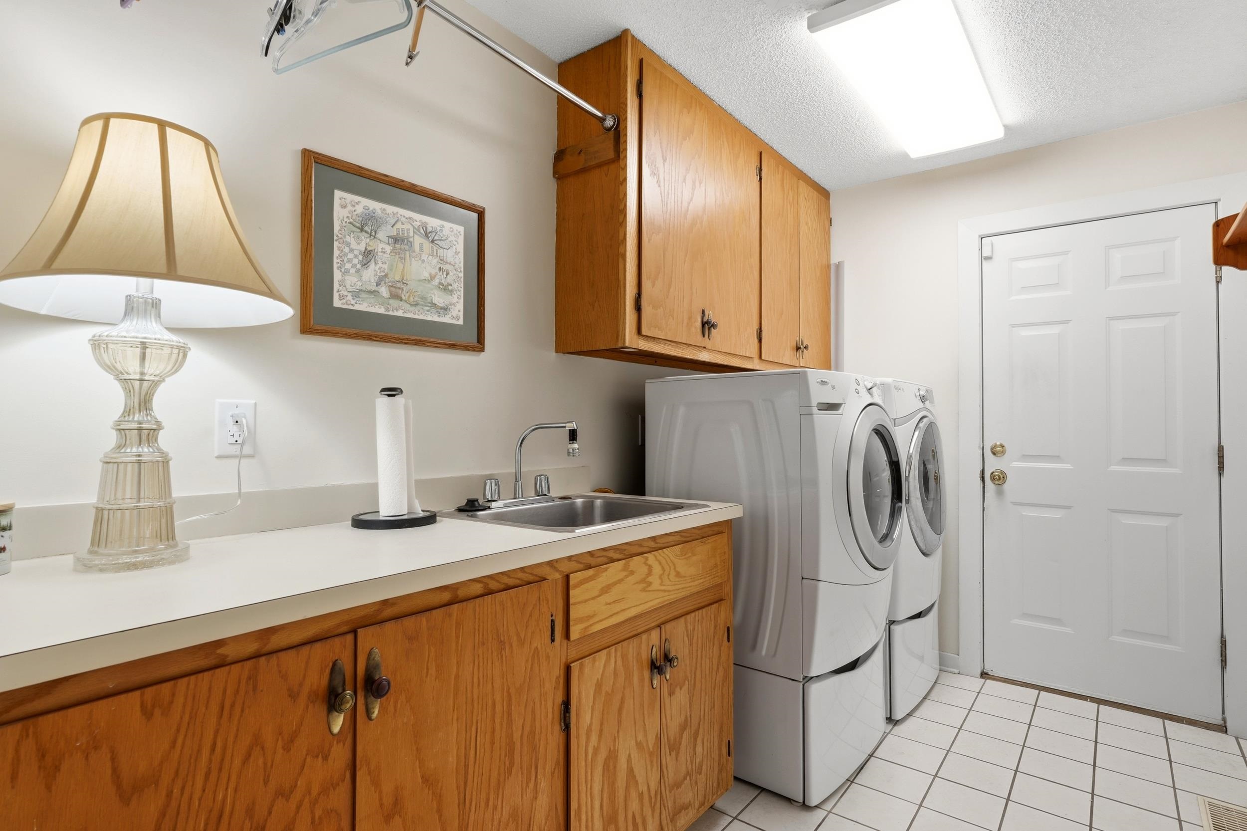 1911 Arundel Rd. Property Photo 29
