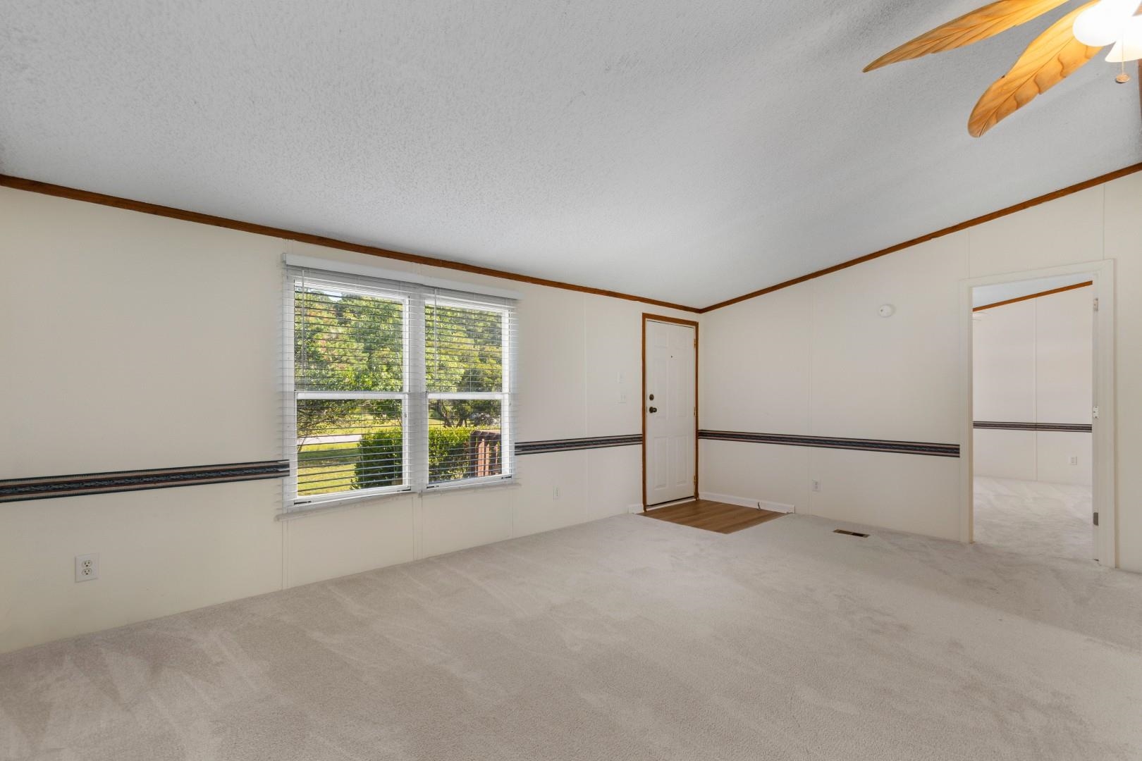 5183 Limbaugh Ln. Property Photo 3