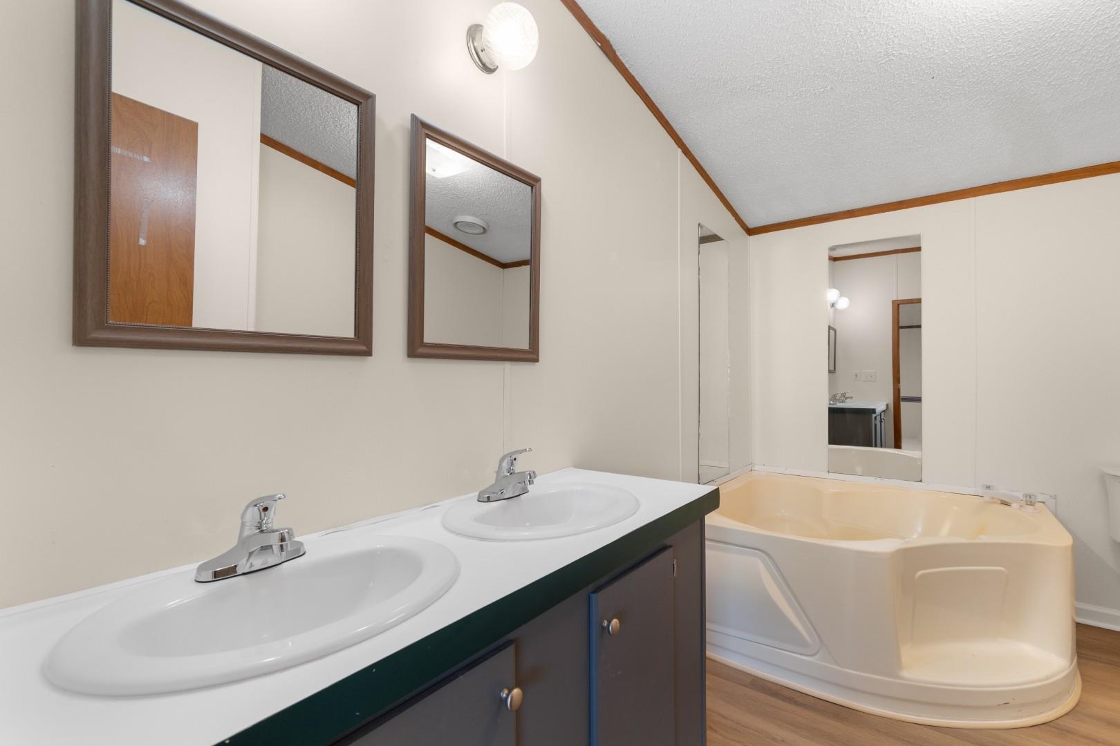 5183 Limbaugh Ln. Property Photo 15