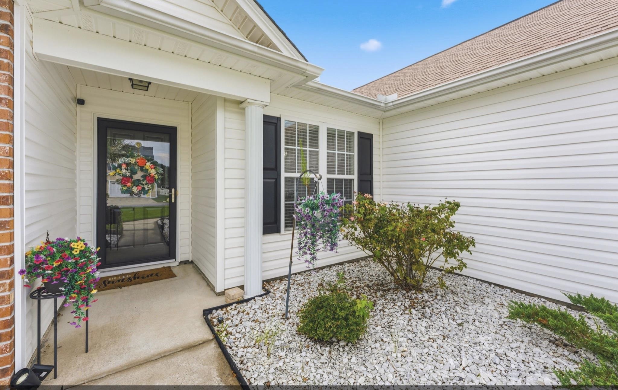 1005 Jocassee Dr. Property Photo 2