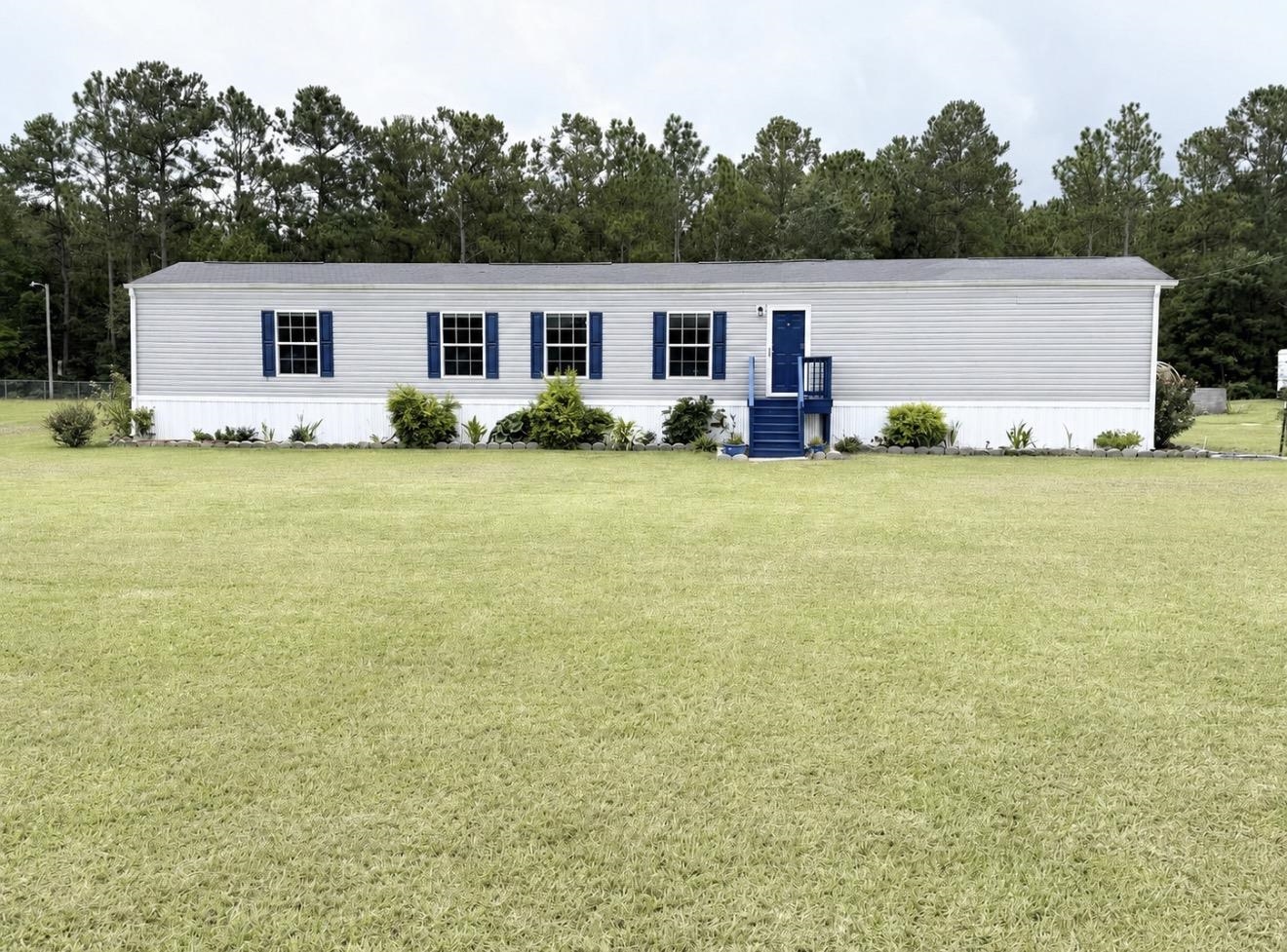 4224 Horse Pen Bay Rd. Property Photo 1