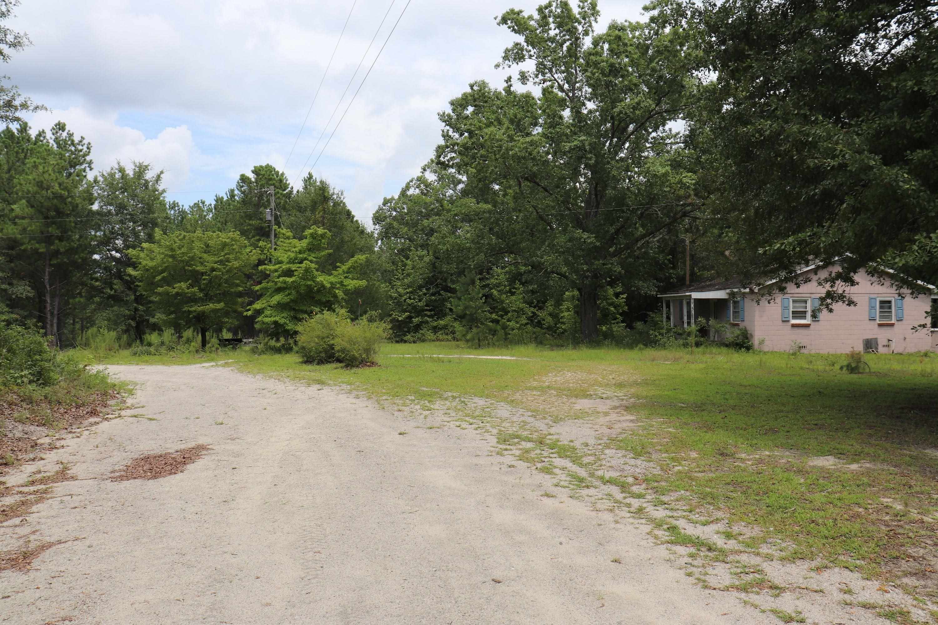 Young Circle Property Photo 15