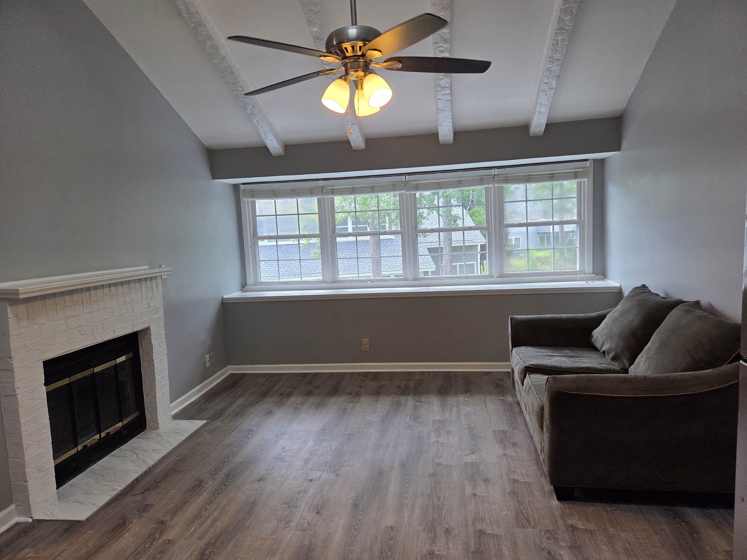 1206 Benna Dr. Property Photo 5