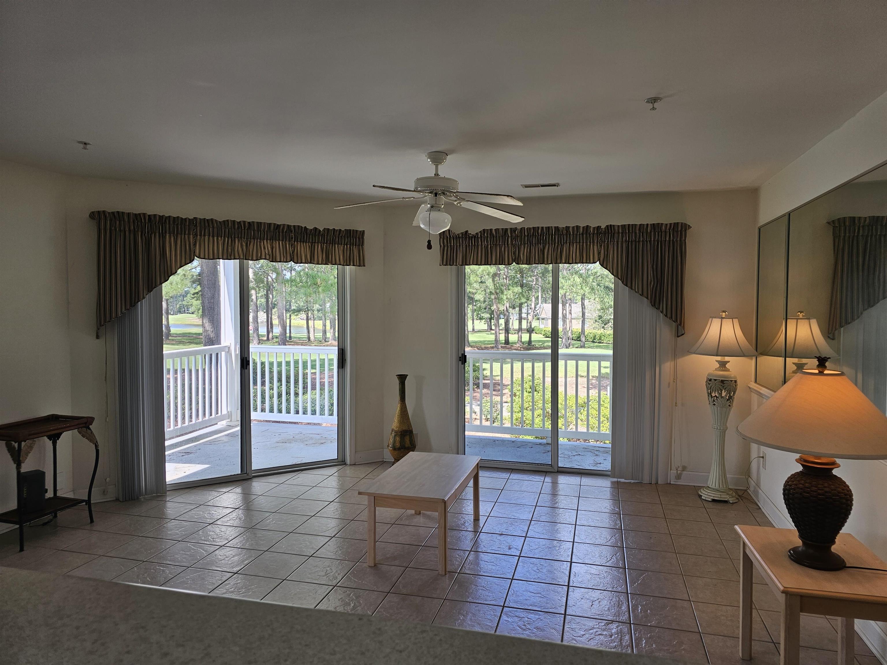 1215 N Middleton Dr. Property Photo 10