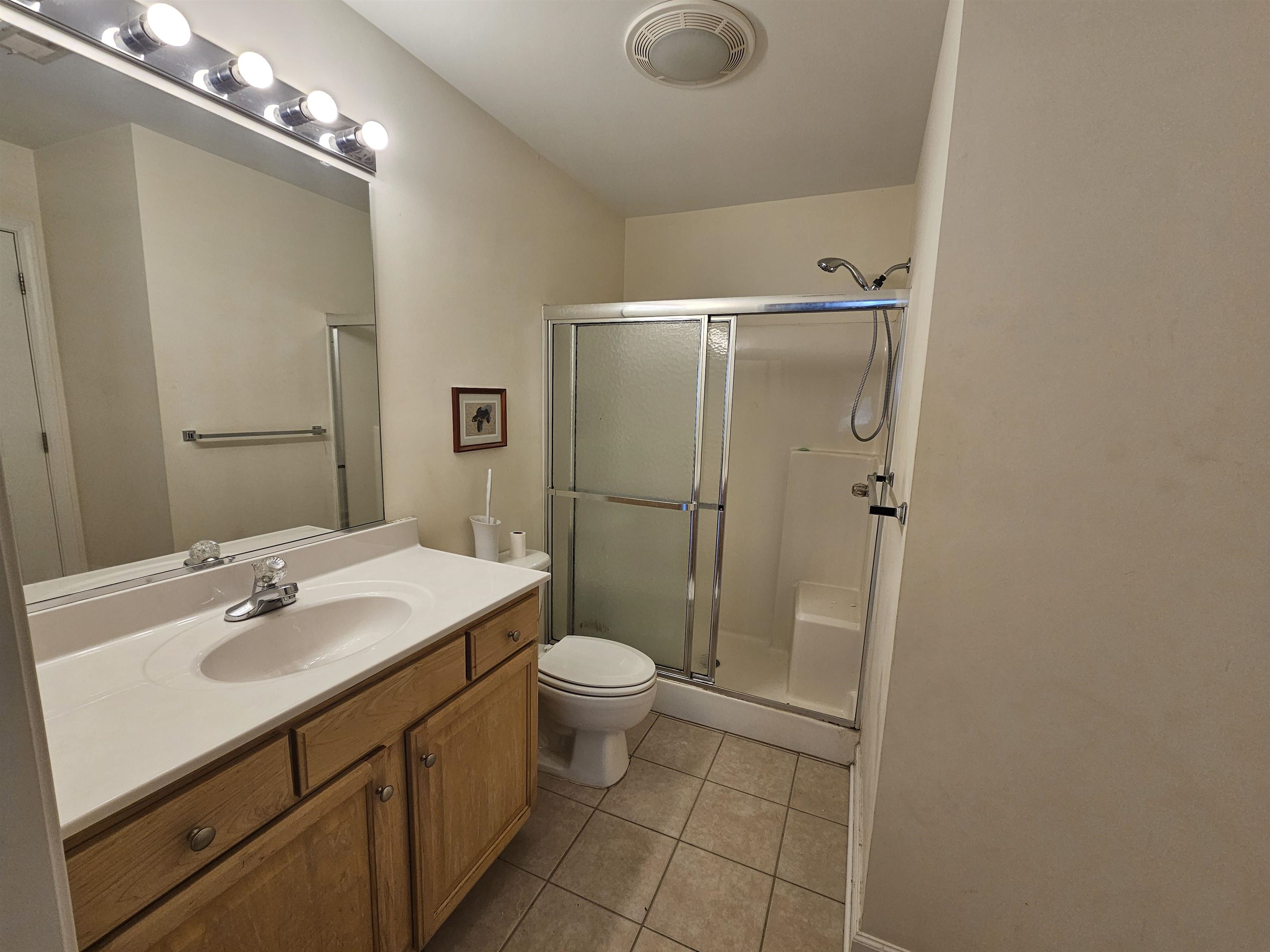 1215 N Middleton Dr. Property Photo 14