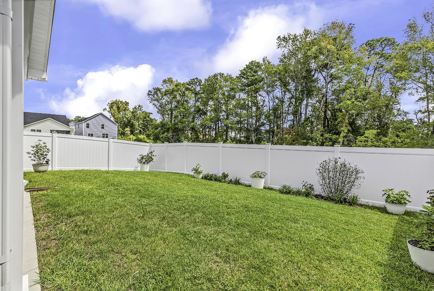 1137 Oak Meadows Dr Property Photo 32