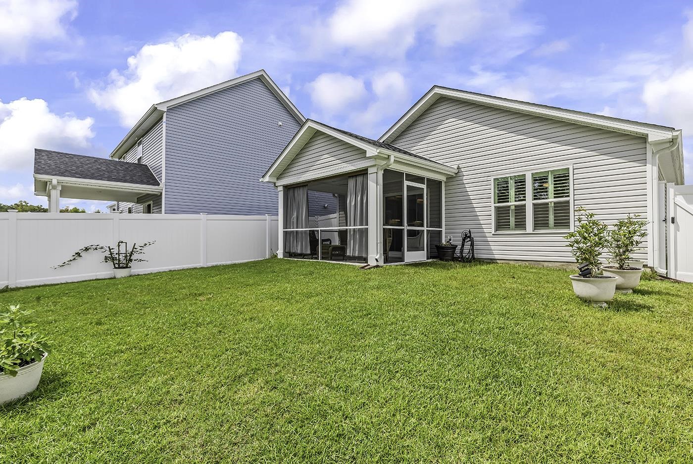 1137 Oak Meadows Dr Property Photo 33