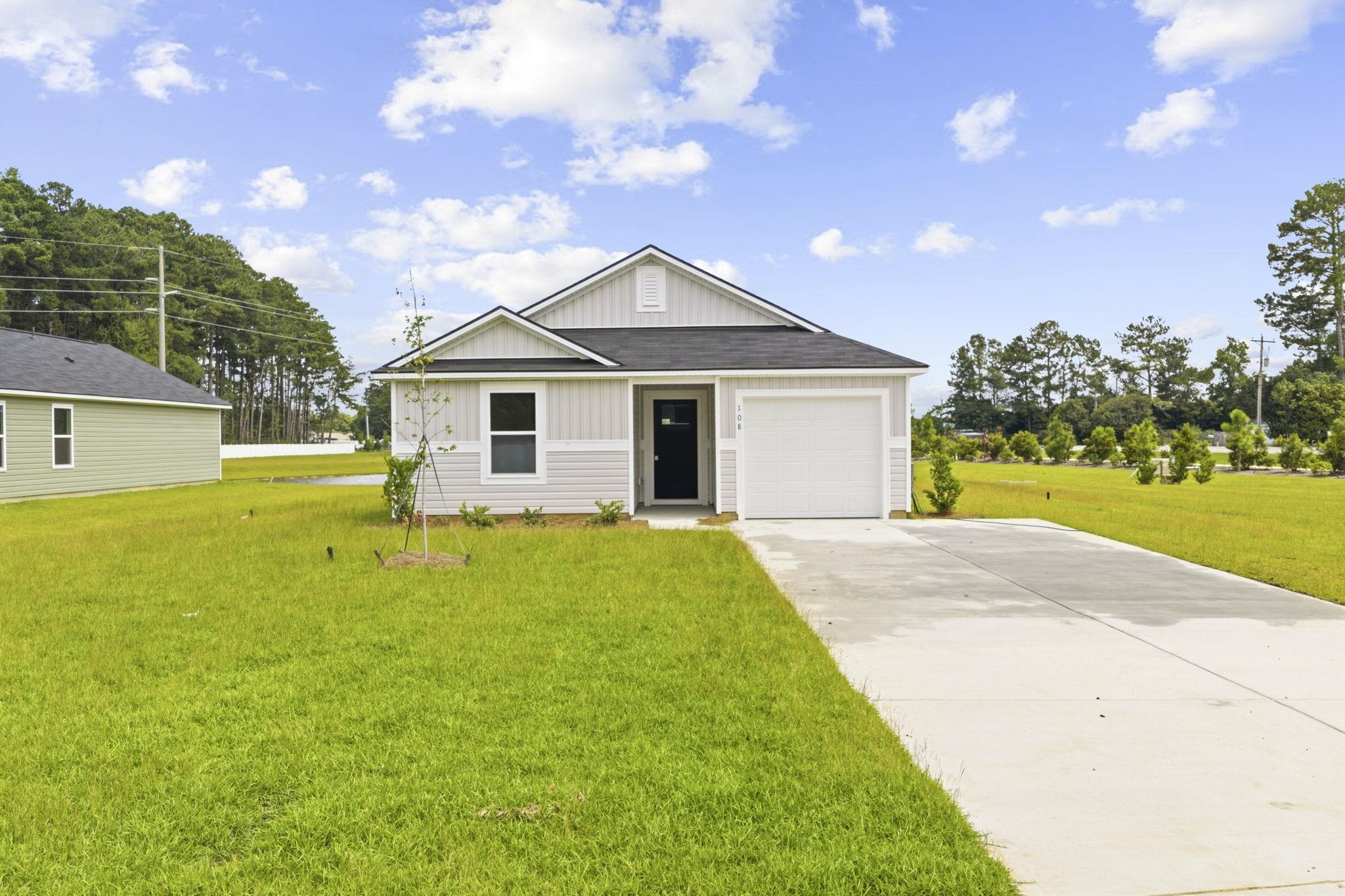108 Birchwood Dr. Property Photo 1