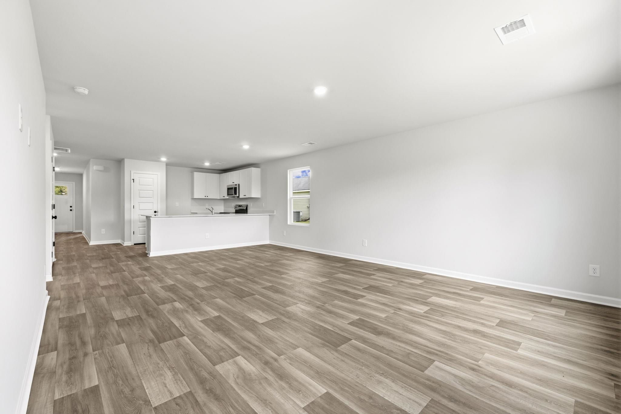 108 Birchwood Dr. Property Photo 15