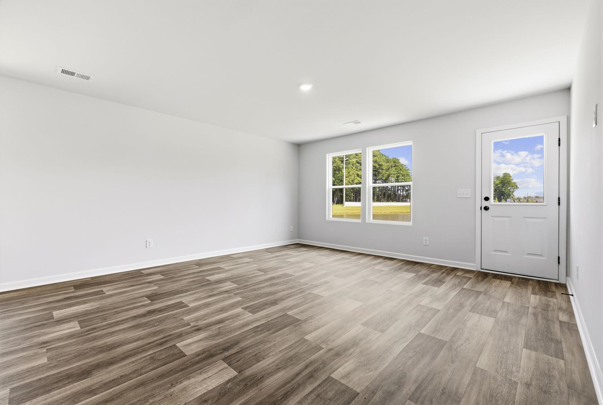108 Birchwood Dr. Property Photo 17