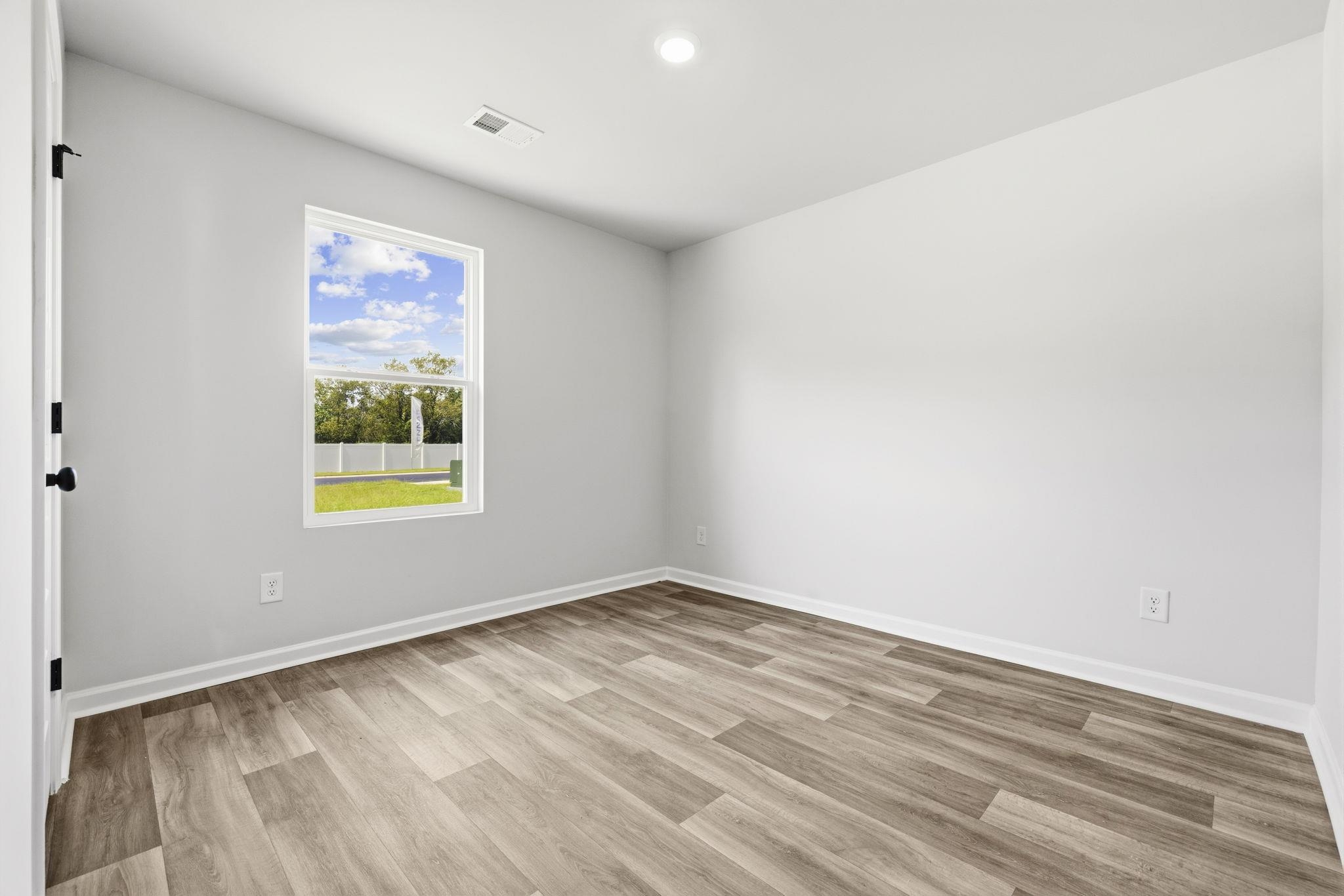 108 Birchwood Dr. Property Photo 20