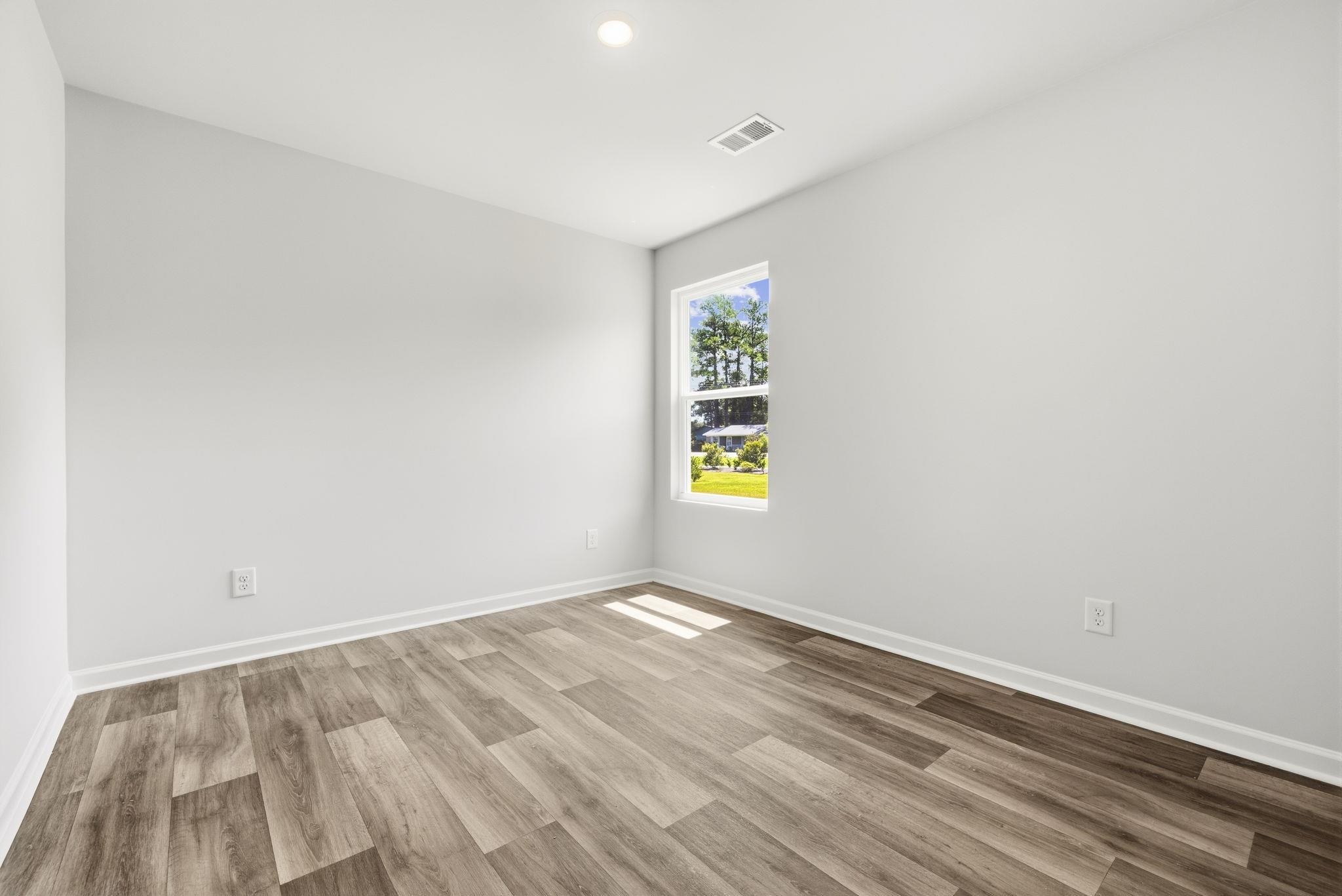 108 Birchwood Dr. Property Photo 26
