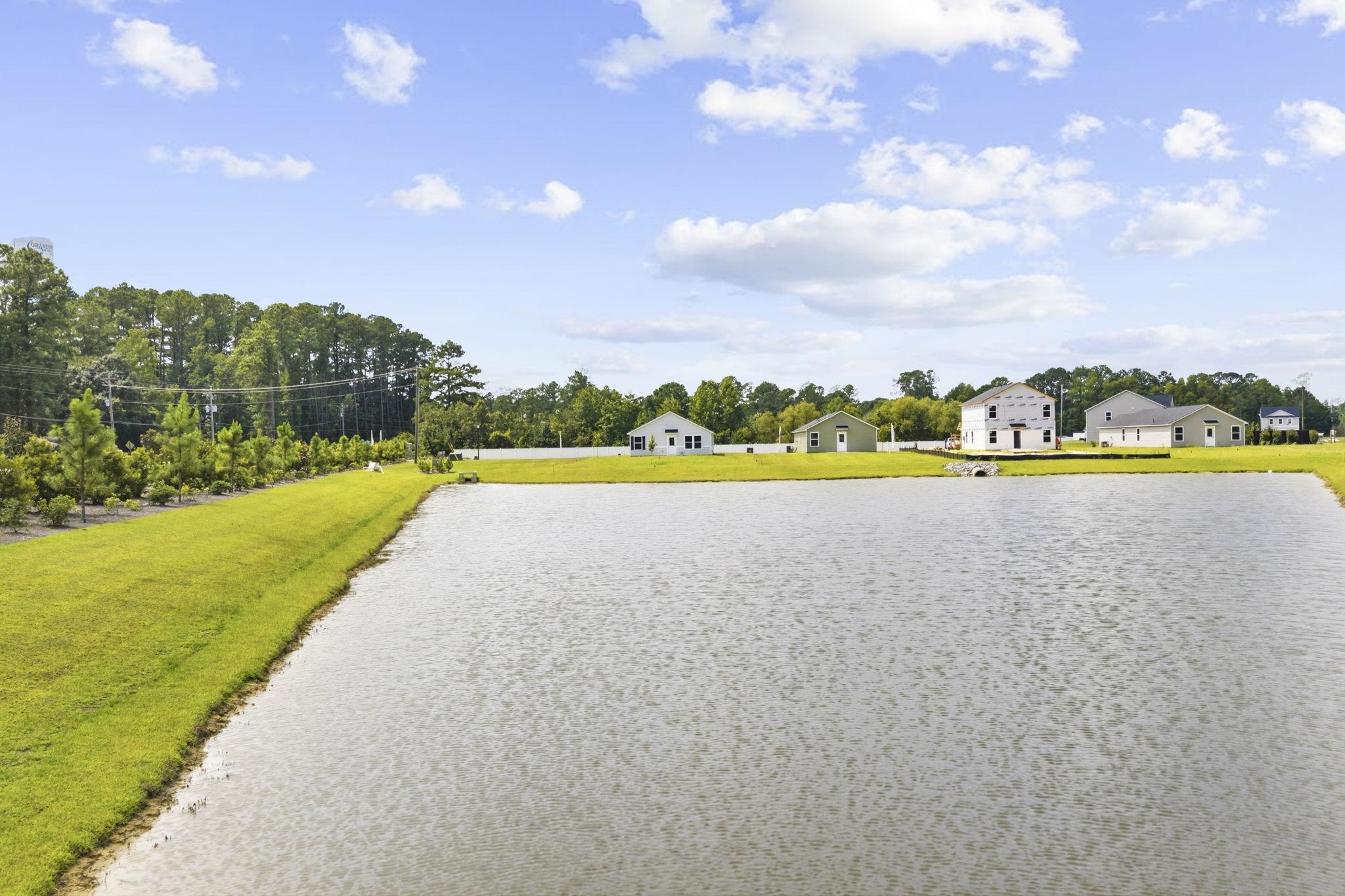 108 Birchwood Dr. Property Photo 36