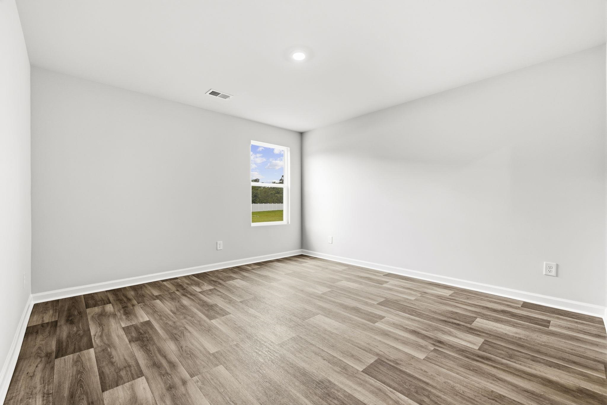 129 Birchwood Dr. Property Photo 15