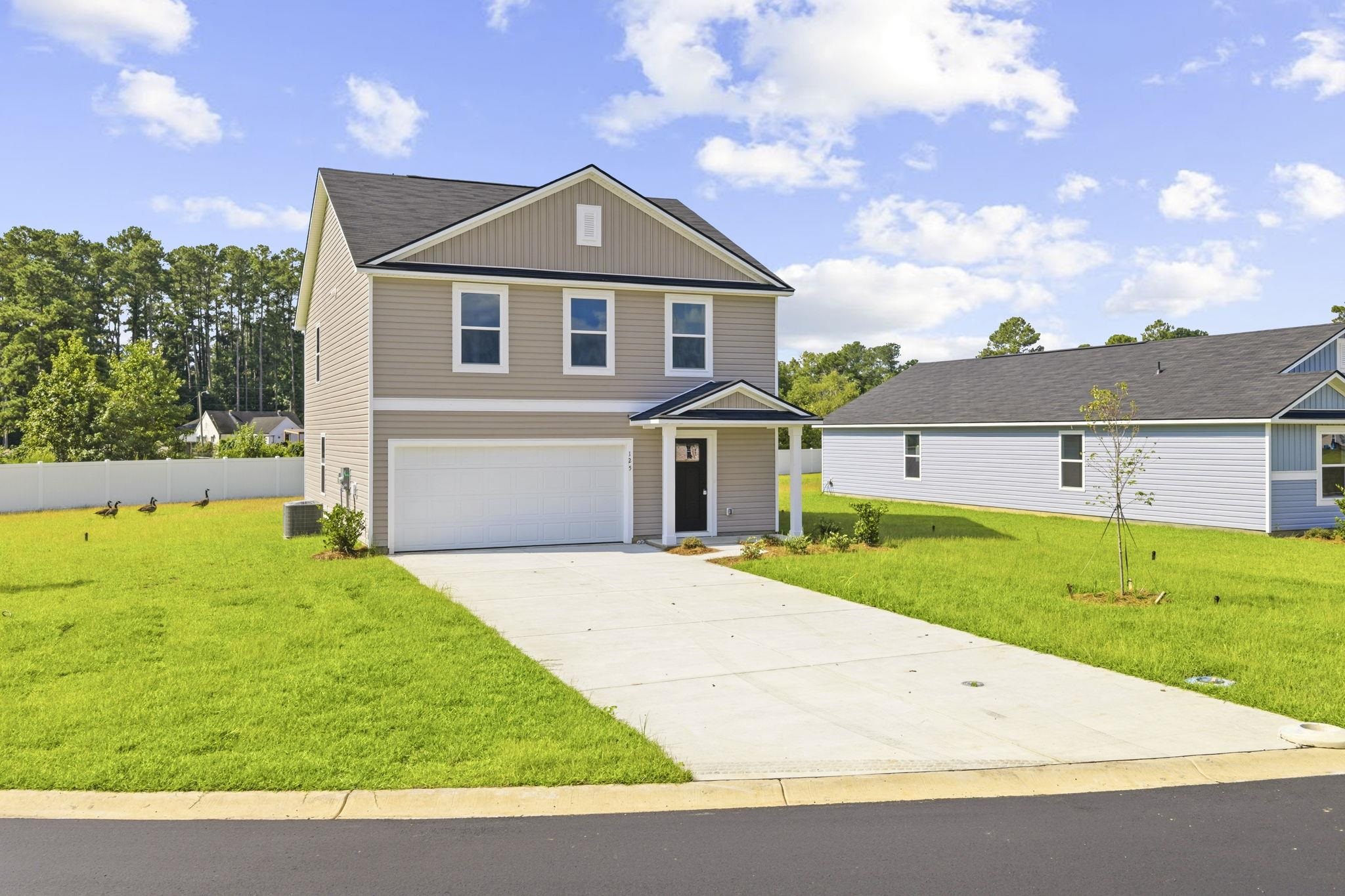125 Birchwood Dr. Property Photo 2