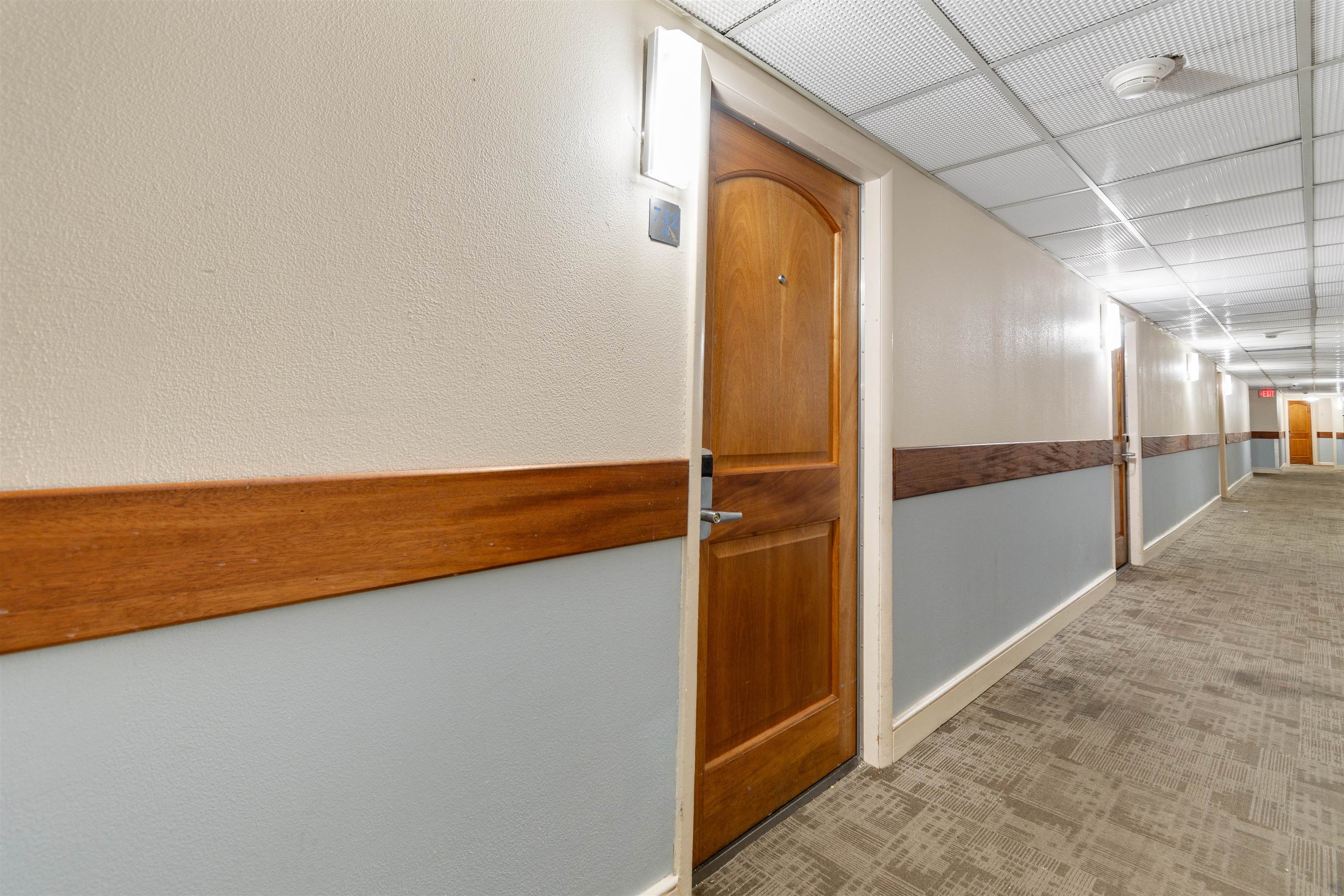 9550 Shore Dr. Property Photo 4