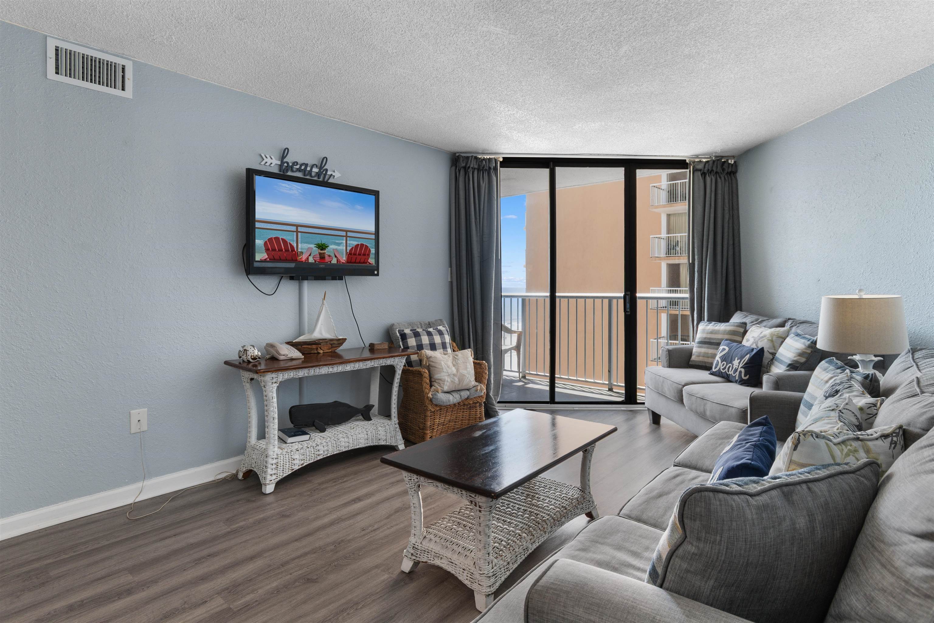 9550 Shore Dr. Property Photo 16
