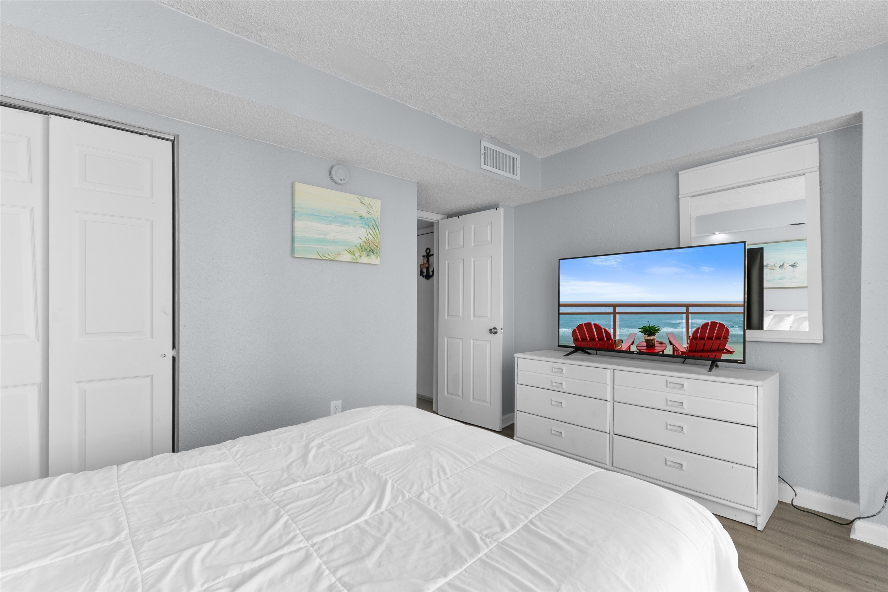 9550 Shore Dr. Property Photo 21