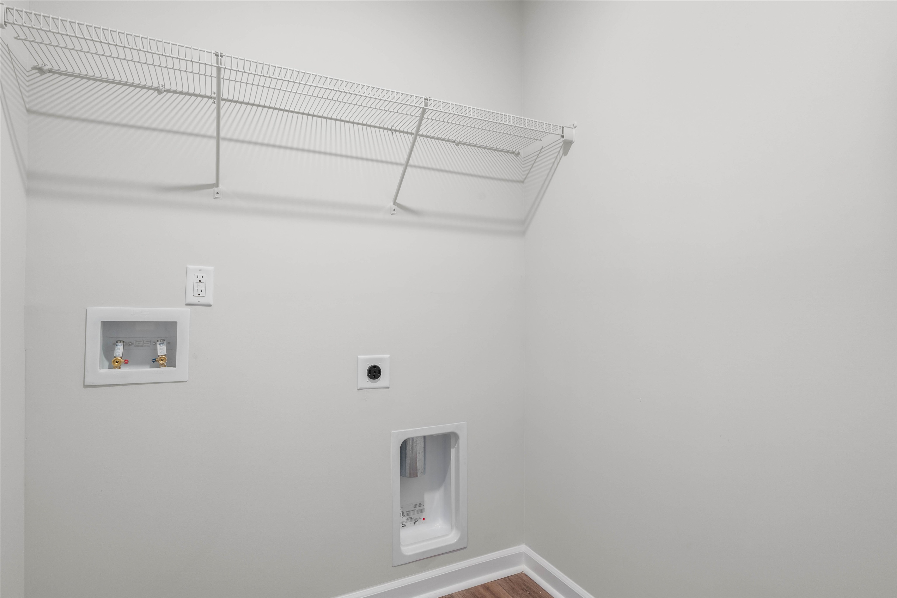 605 Shady Ridge Dr Property Photo 9