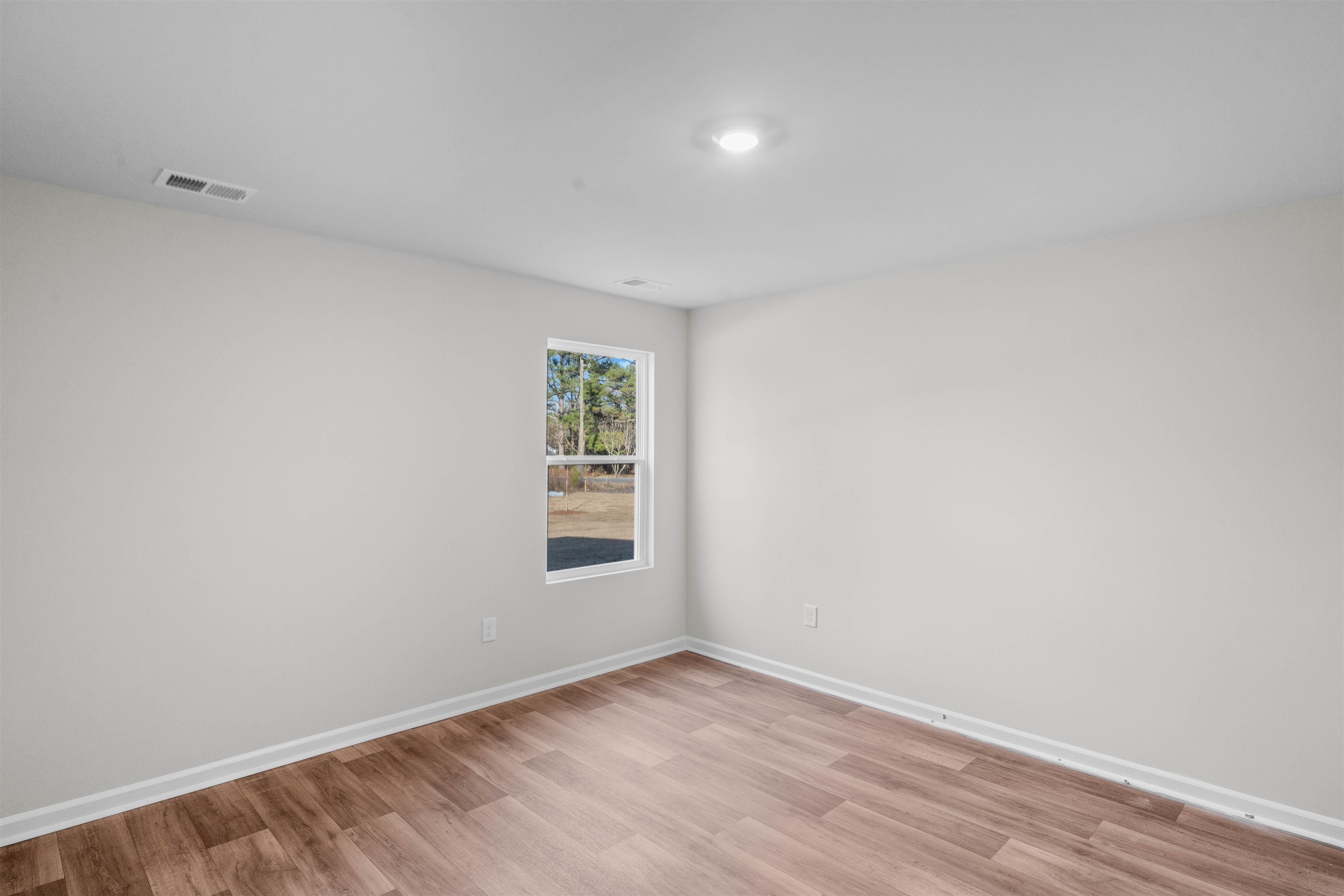 605 Shady Ridge Dr Property Photo 12