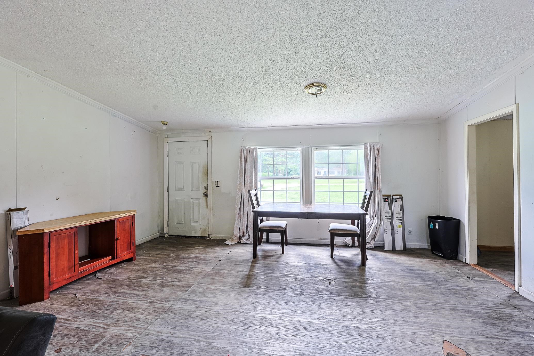 2894 Timrod Rd. Property Photo 4