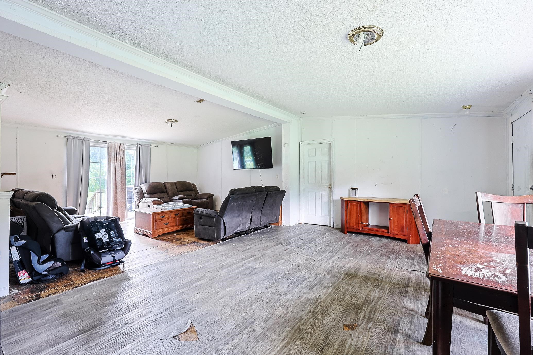 2894 Timrod Rd. Property Photo 6