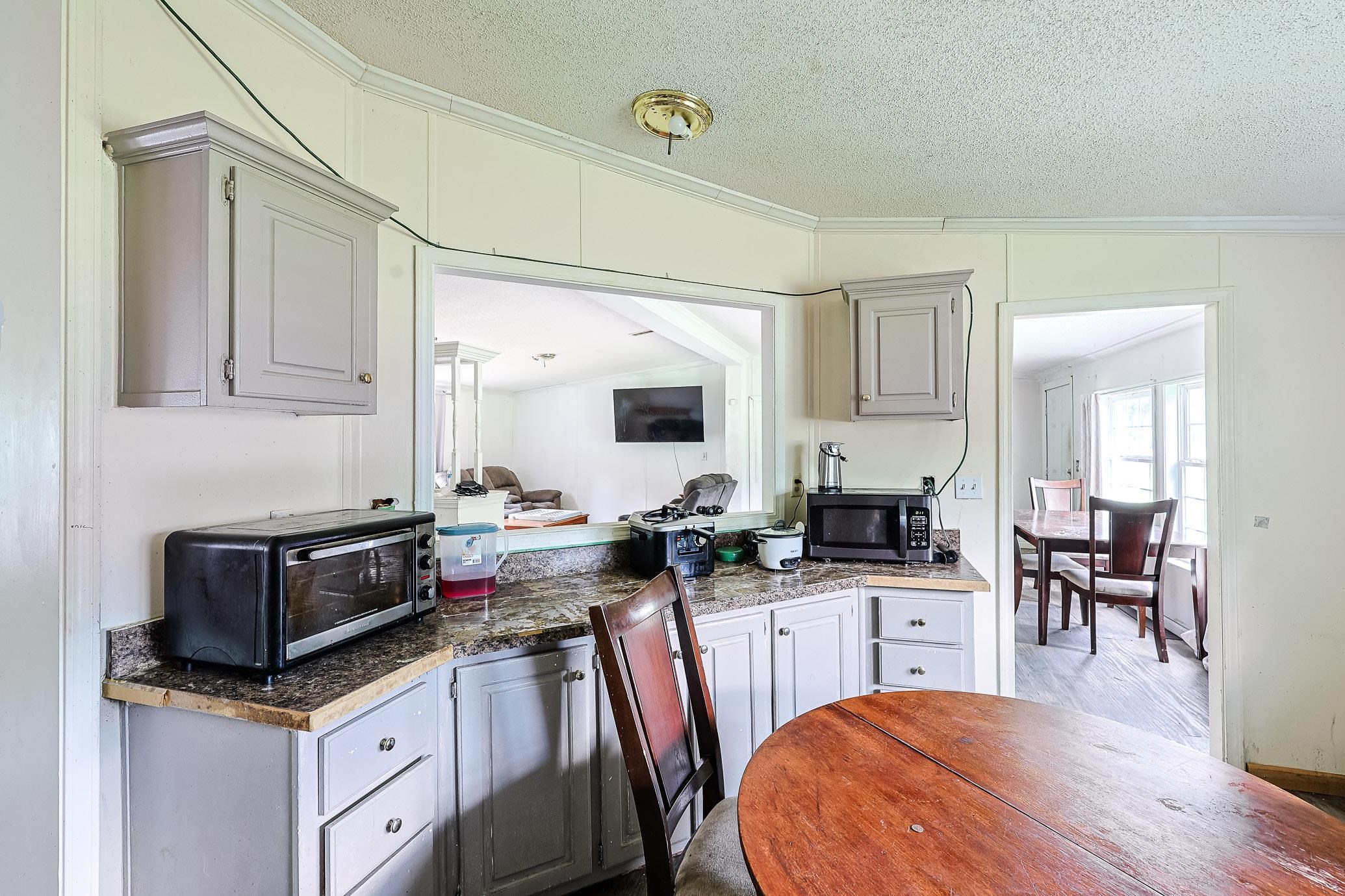 2894 Timrod Rd. Property Photo 8