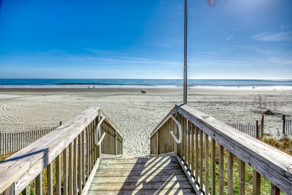 158 Sea Watch Dr. Property Photo 23