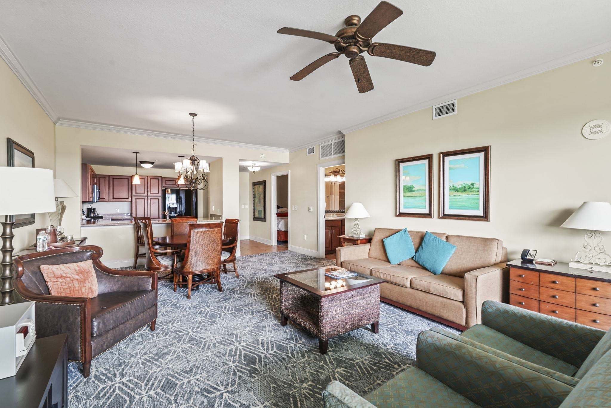 8121 Amalfi Pl. Property Photo 7
