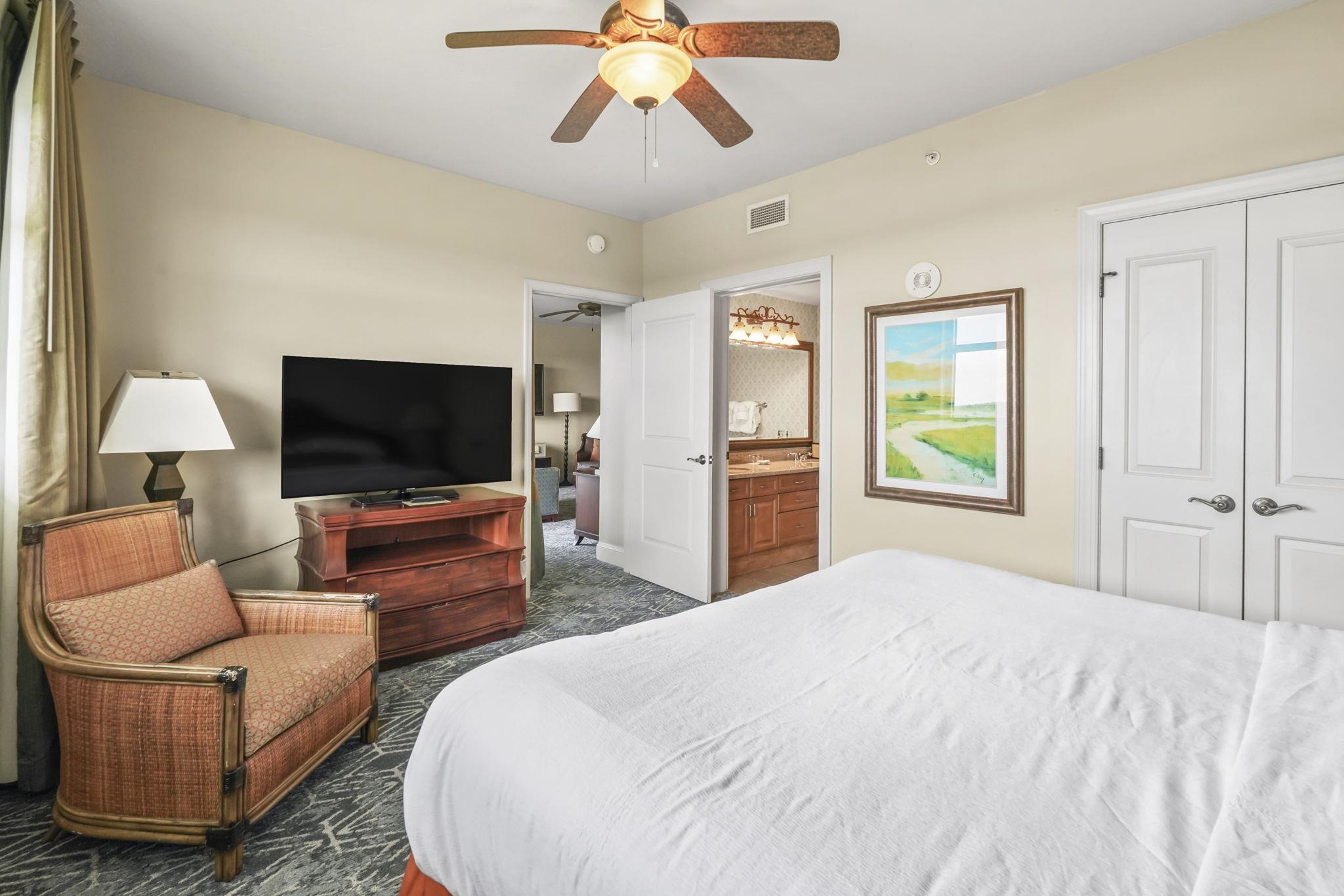 8121 Amalfi Pl. Property Photo 18