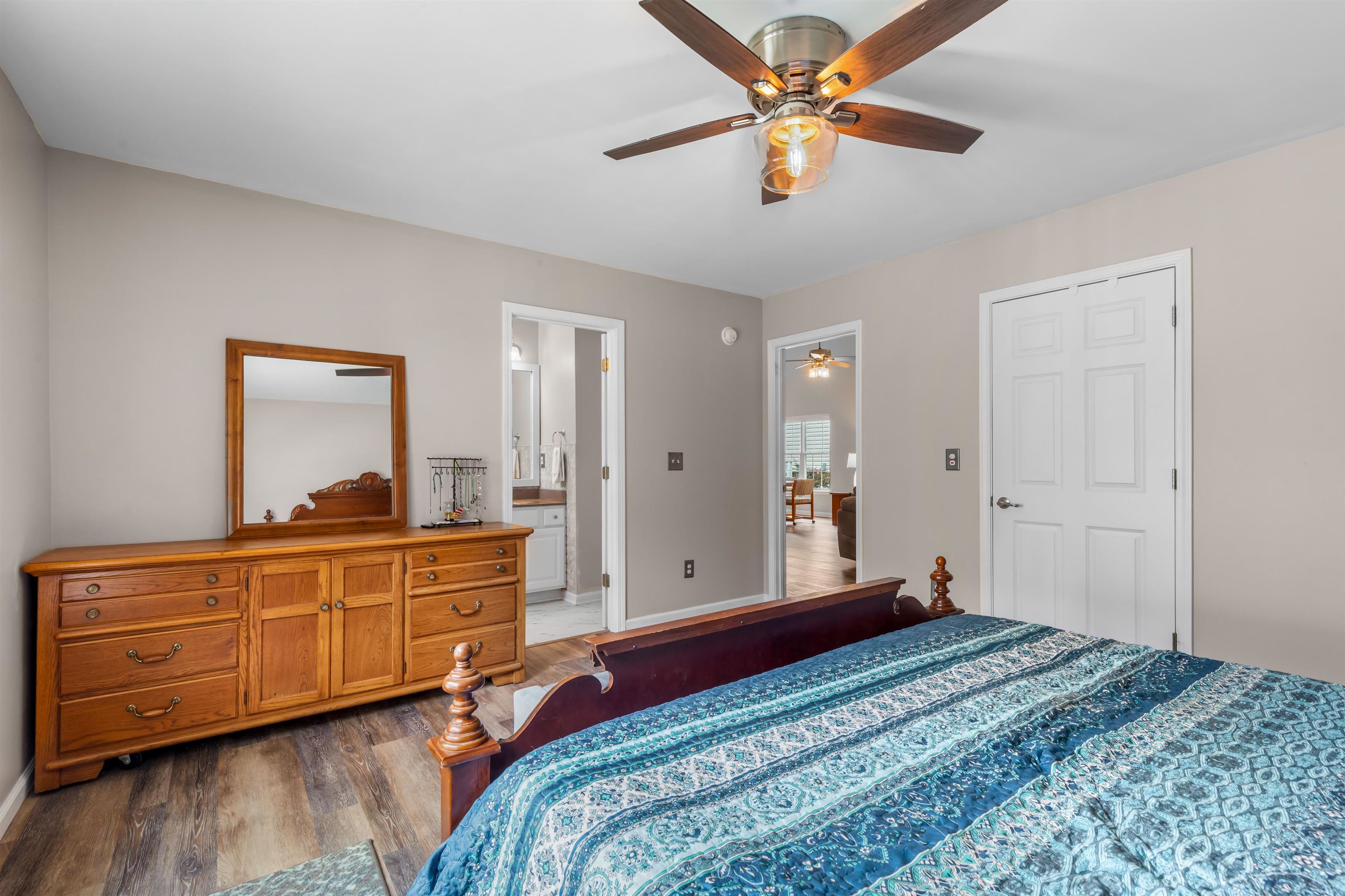 6479 Royal Pine Dr. Property Photo 16