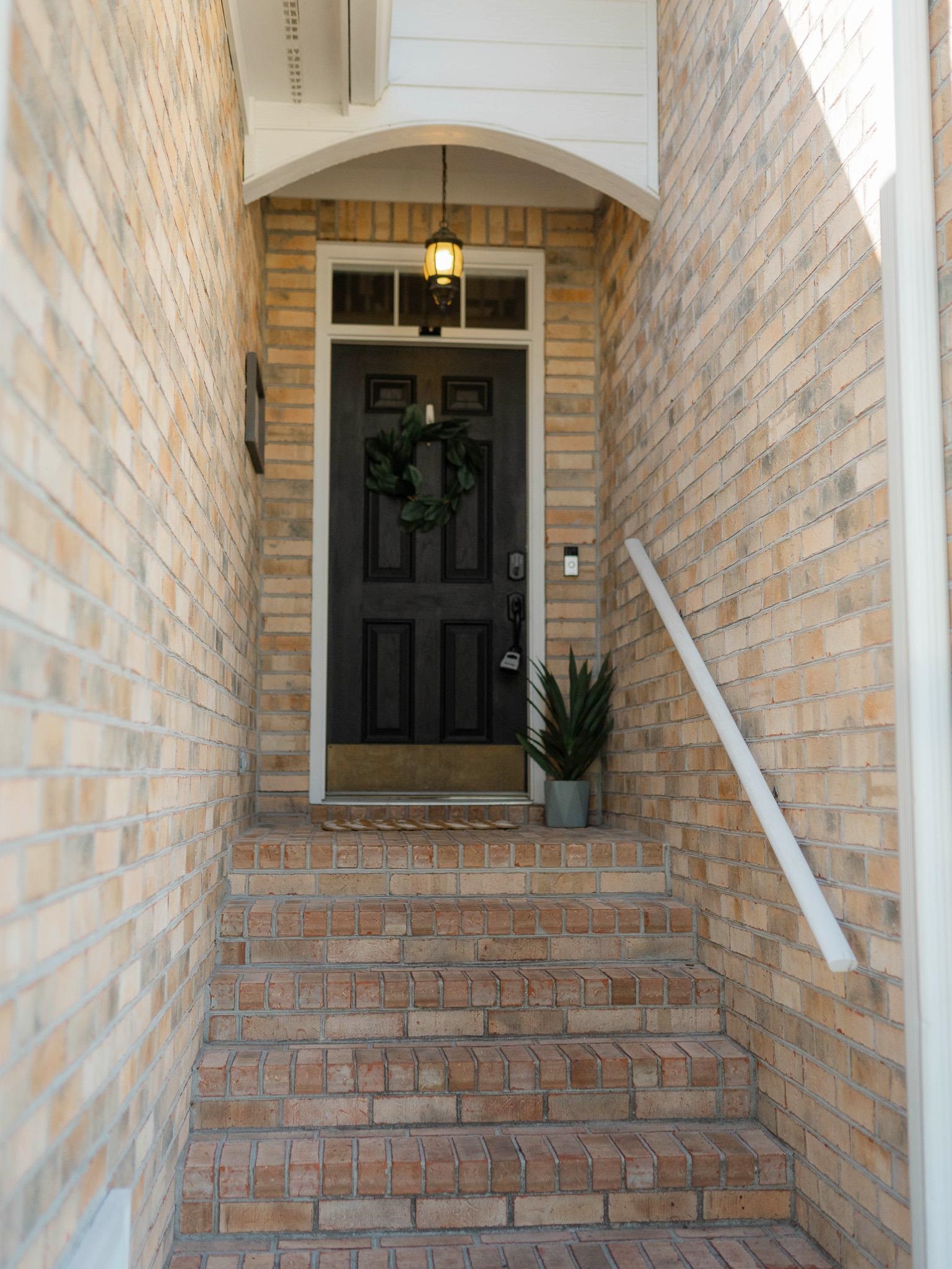 2500 Sand Dunes Dr. Property Photo 5