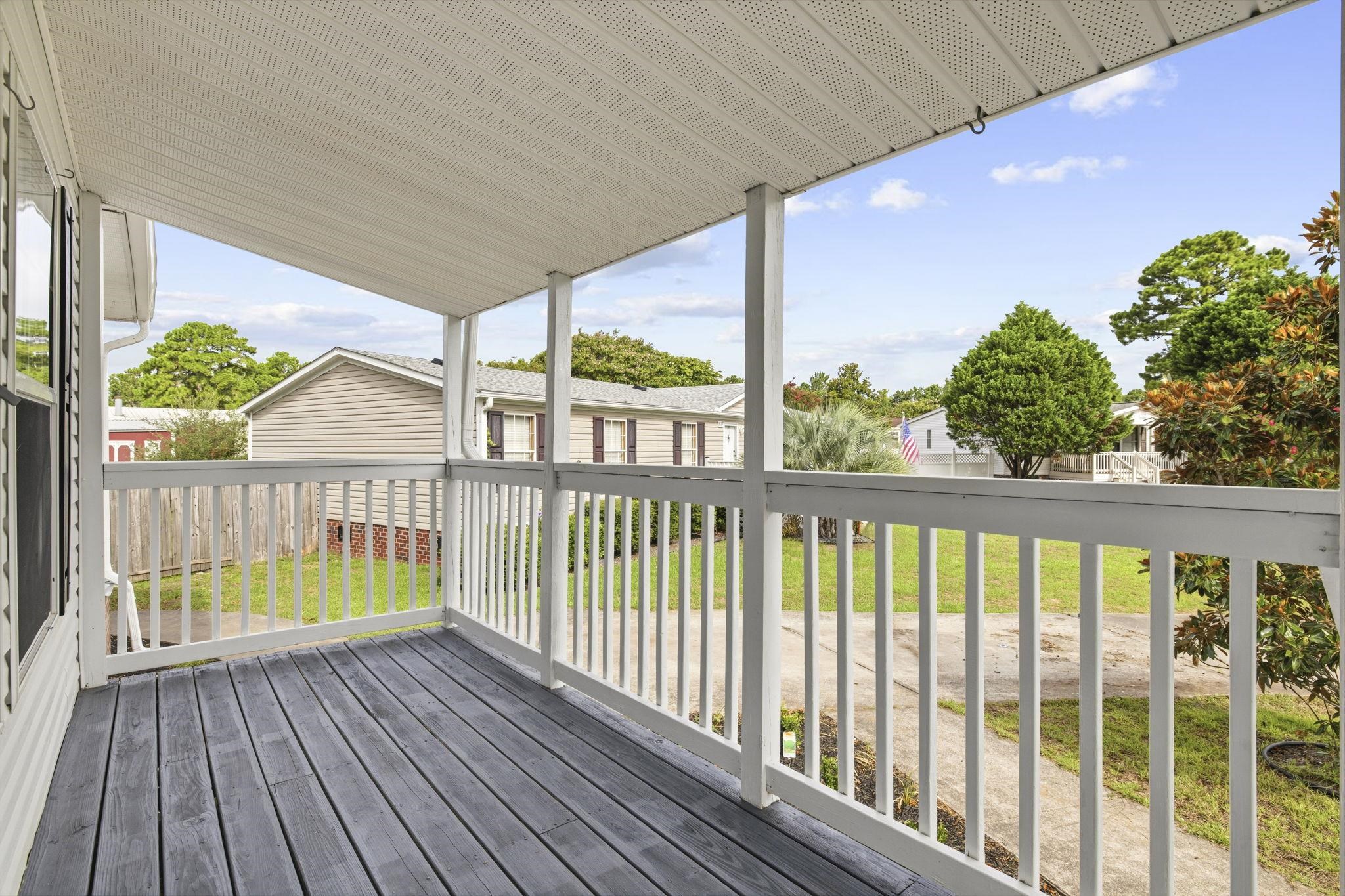 809 Larue Ct. Property Photo 5