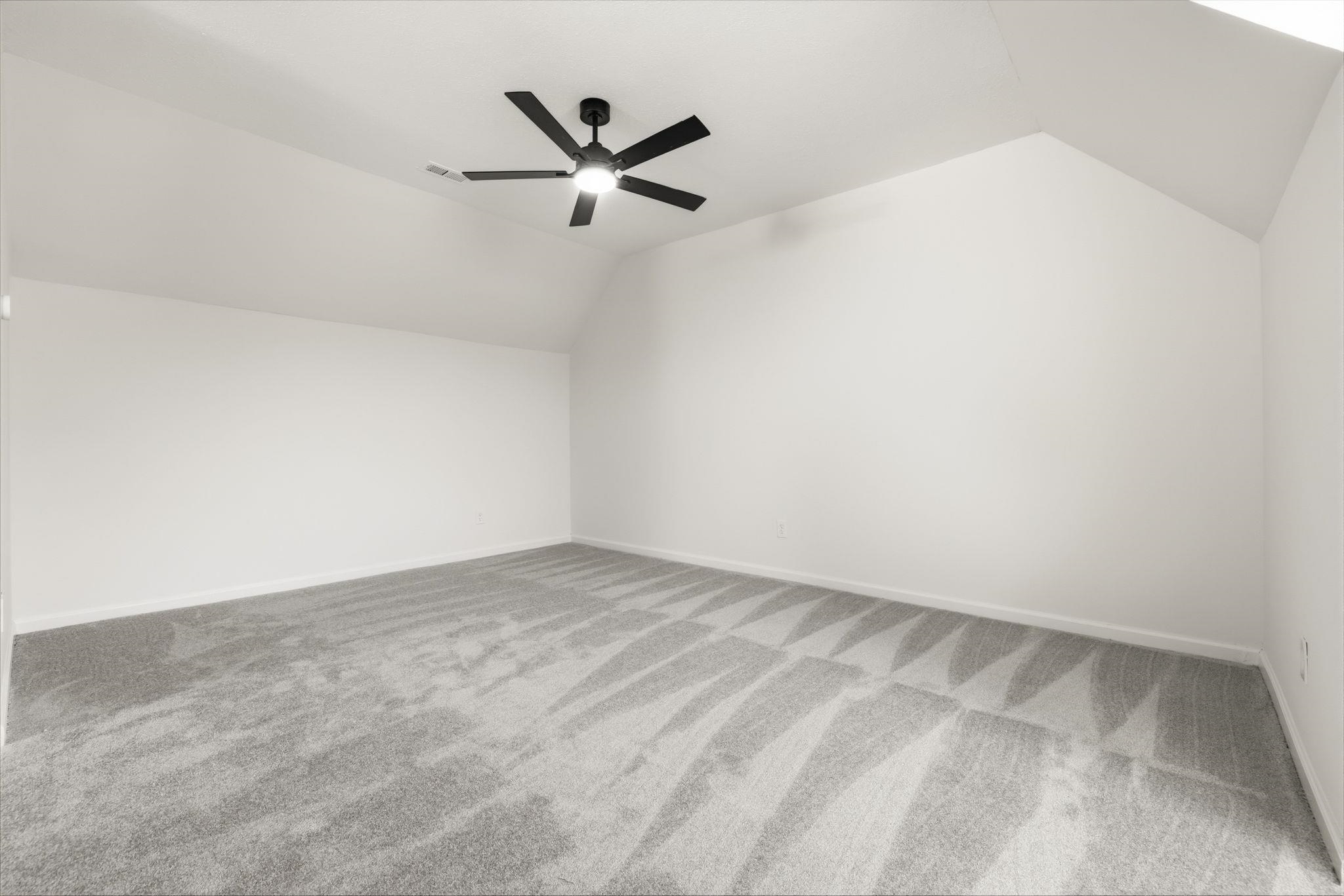 809 Larue Ct. Property Photo 20