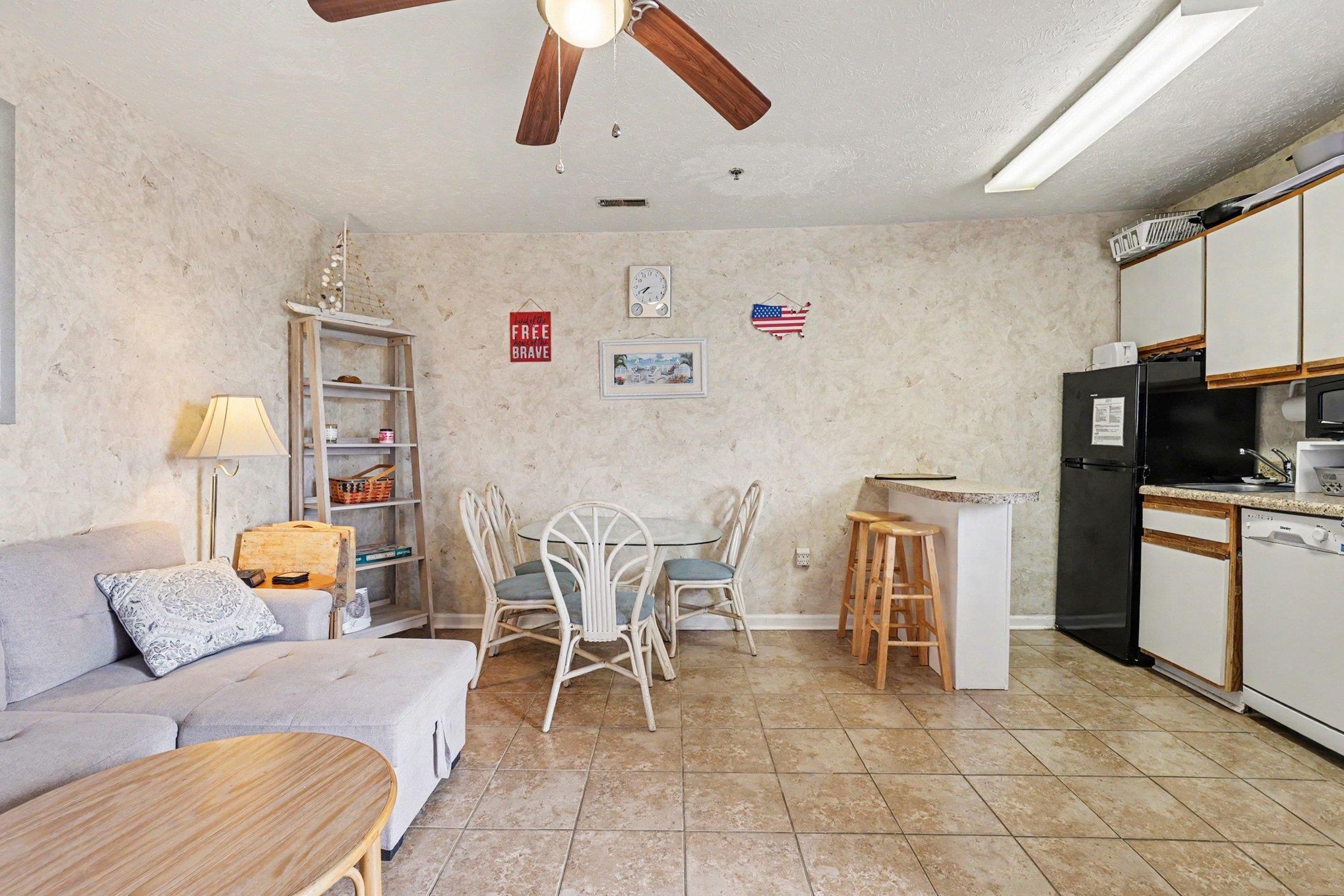 2710 S Ocean Blvd. Property Photo 8