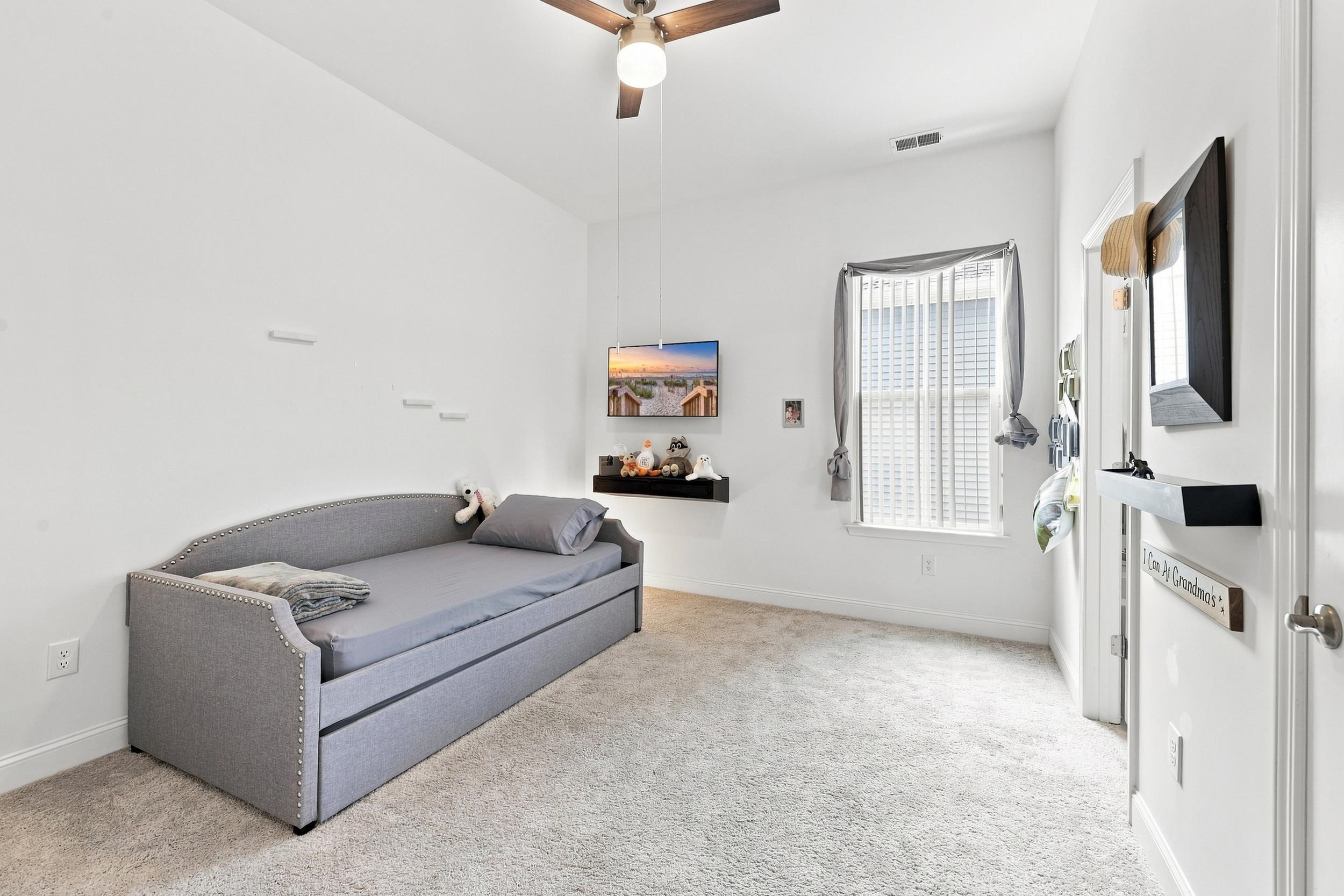 506 Bumble Circle Property Photo 17